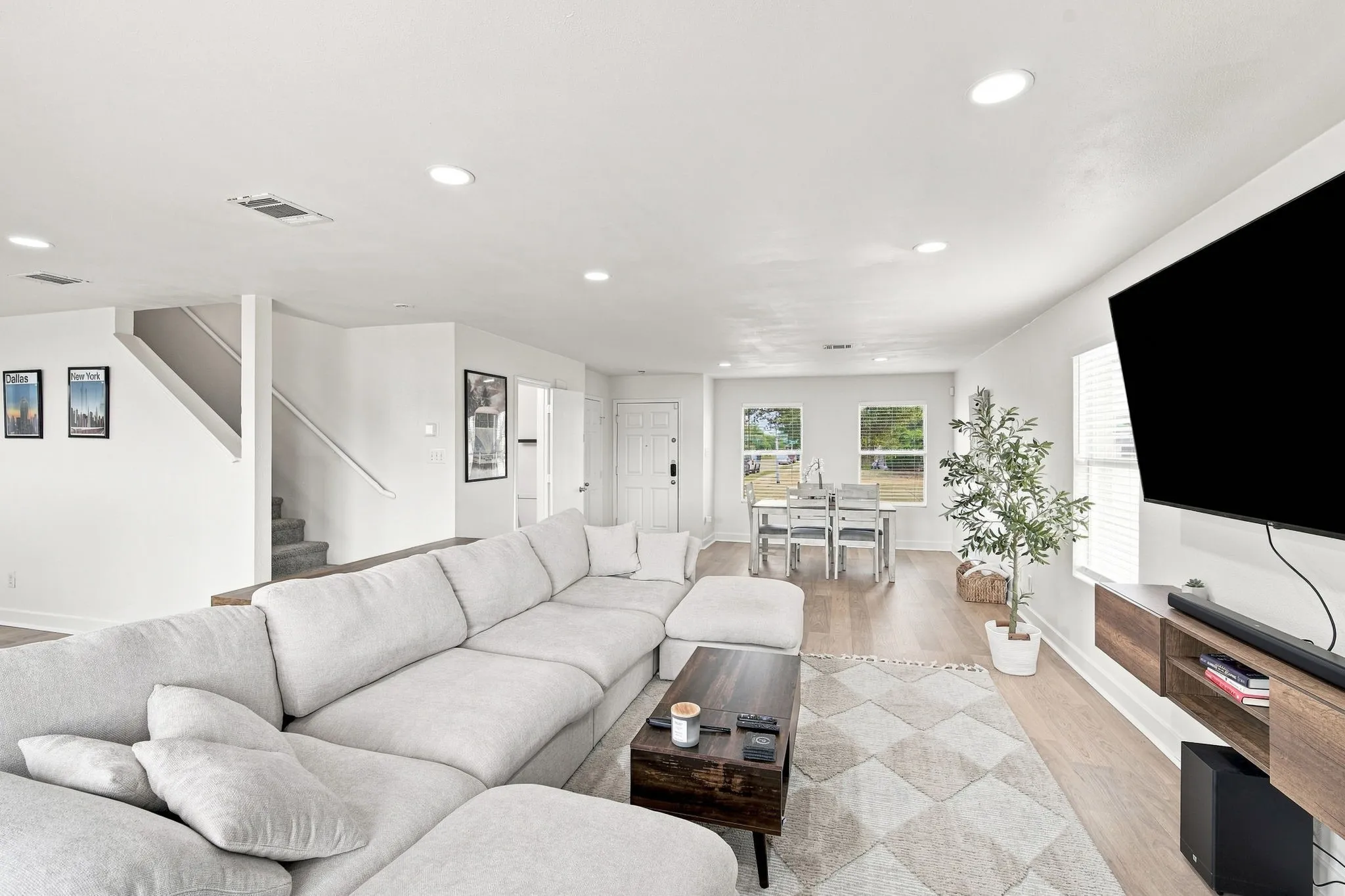 Large Living Area