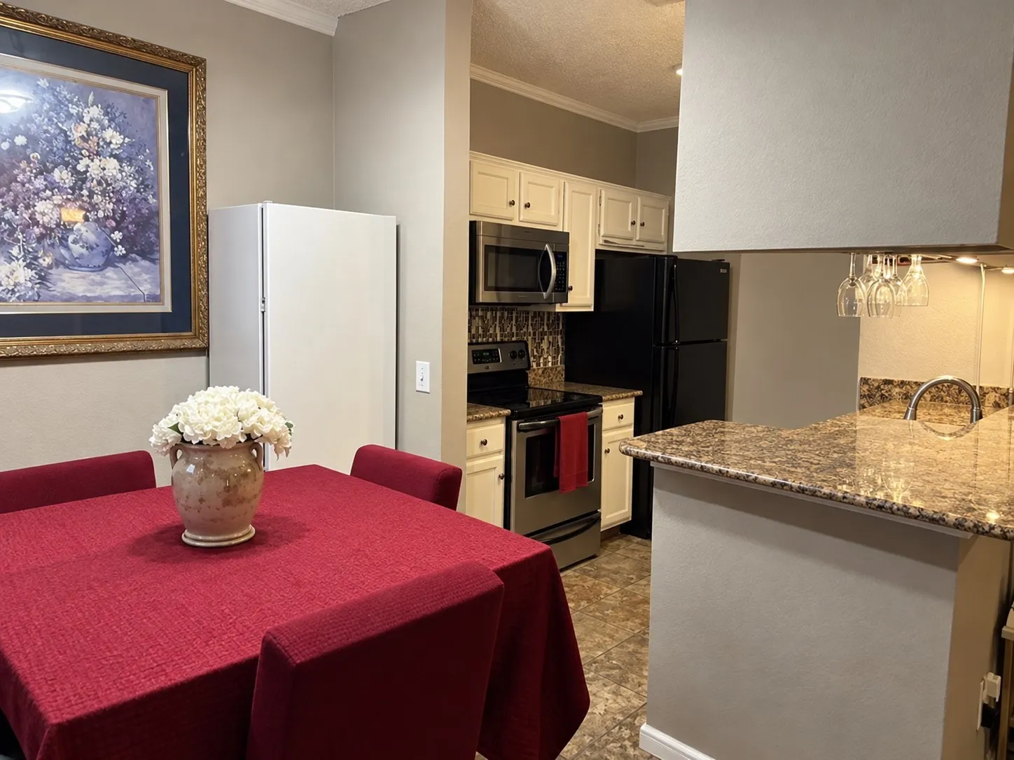 Condominium For Sale in Dallas County , 7340 Skillman Street 1003, Dallas, Texas 75231, 1 Bedroom, 1 Bathroom, Garage spaces, 595 Sqft, built in 1983, mls#21370229, Real Estate Agent in Dallas, Homes For Sale in Dallas county, Homes For Sale in Dallas, Realtor in Dallas Texas, Real Estate Brokerage Independent Realty Texas, Luminita Cordes Realtor