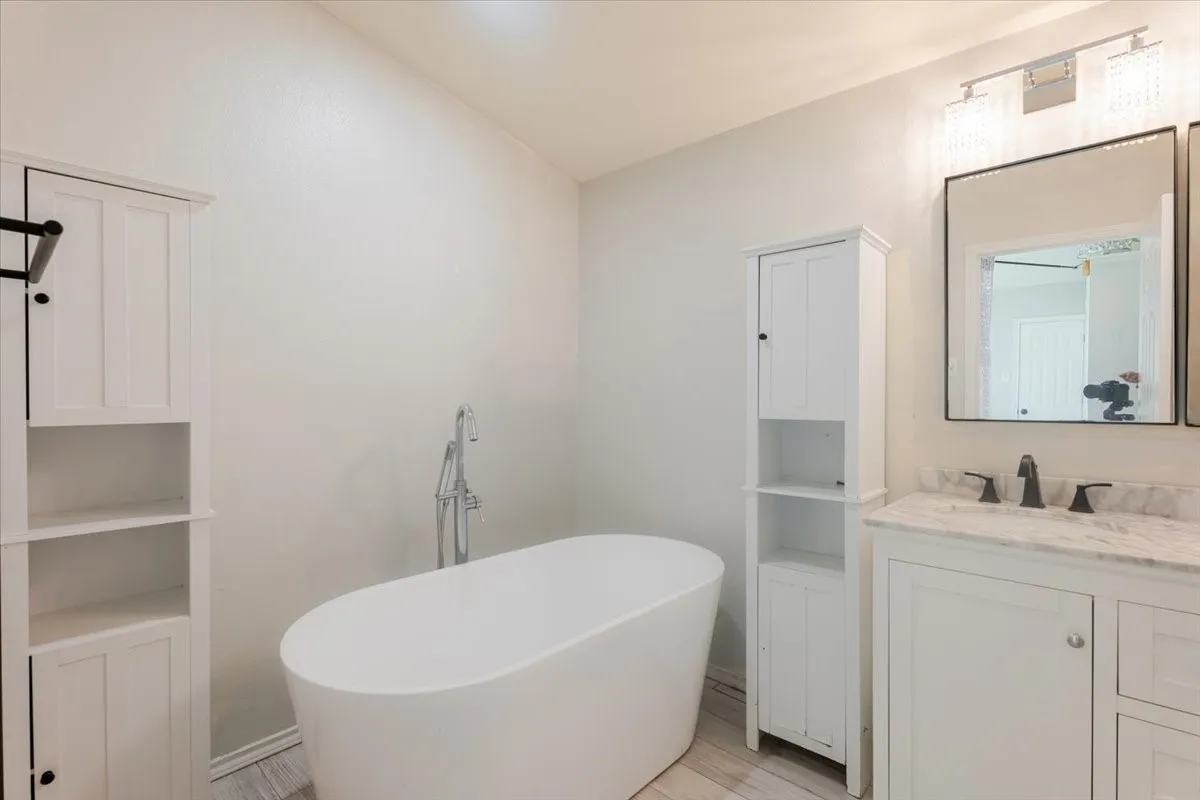 Apartment For Sale in Palo Pinto County , 2530B Old Millsap Highway, Mineral Wells, Texas 76067, 0, 0, Garage spaces, 0 Sqft, built in 0, mls#21357605, Real Estate Agent in Mineral Wells, Homes For Sale in Palo Pinto county, Homes For Sale in Mineral Wells, Realtor in Mineral Wells Texas, Real Estate Brokerage Independent Realty Texas, Luminita Cordes Realtor