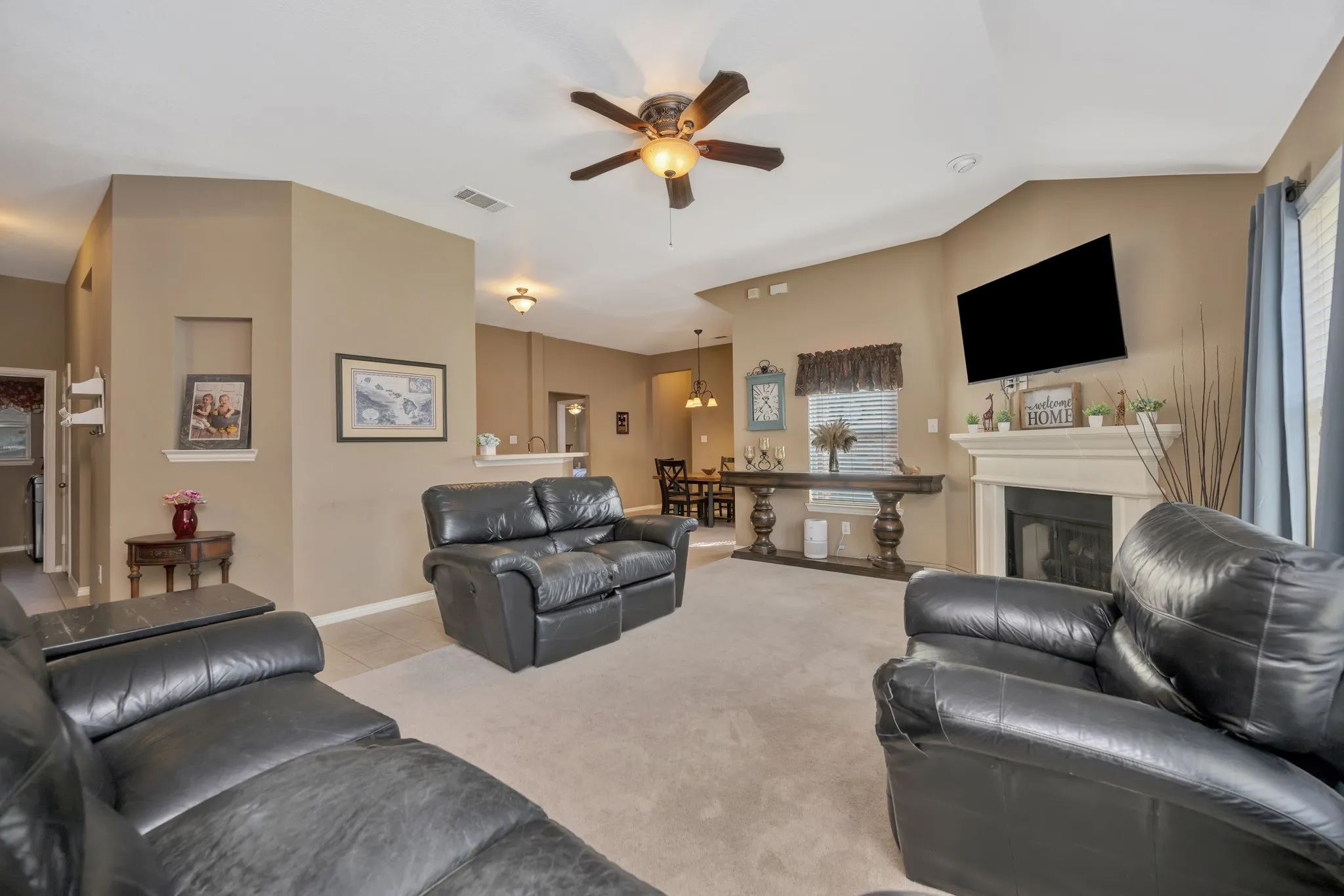 Single Family Residence For Sale in Tarrant County , 11501 Emory Trail, Fort Worth, Texas 76244, 3 Bedroom, 2 Bathroom, 2 Garage spaces, 1,757 Sqft, built in 2006, mls#21370731, Real Estate Agent in Fort Worth, Homes For Sale in Tarrant county, Homes For Sale in Fort Worth, Realtor in Fort Worth Texas, Real Estate Brokerage Independent Realty Texas, Luminita Cordes Realtor