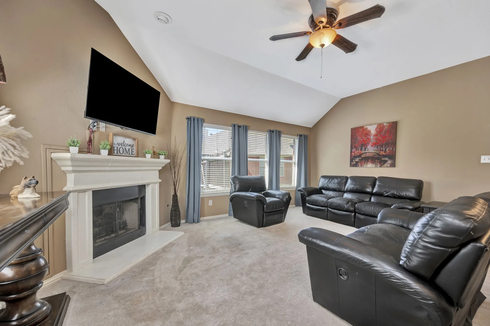 Single Family Residence For Sale in Tarrant County , 11501 Emory Trail, Fort Worth, Texas 76244, 3 Bedroom, 2 Bathroom, 2 Garage spaces, 1,757 Sqft, built in 2006, mls#21370731, Real Estate Agent in Fort Worth, Homes For Sale in Tarrant county, Homes For Sale in Fort Worth, Realtor in Fort Worth Texas, Real Estate Brokerage Independent Realty Texas, Luminita Cordes Realtor
