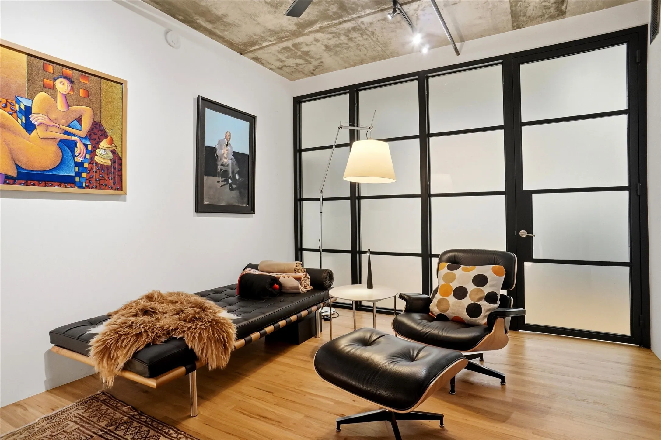 Bedroom or Den