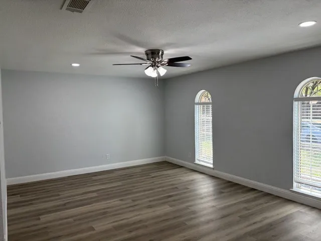 Single Family Residence For Sale in Collin County , 1449 Vanderbilt Drive, Plano, Texas 75023, 4 Bedroom, 2 Bathroom, 2 Garage spaces, 1,827 Sqft, built in 1974, mls#21371356, Real Estate Agent in Plano, Homes For Sale in Collin county, Homes For Sale in Plano, Realtor in Plano Texas, Real Estate Brokerage Independent Realty Texas, Luminita Cordes Realtor