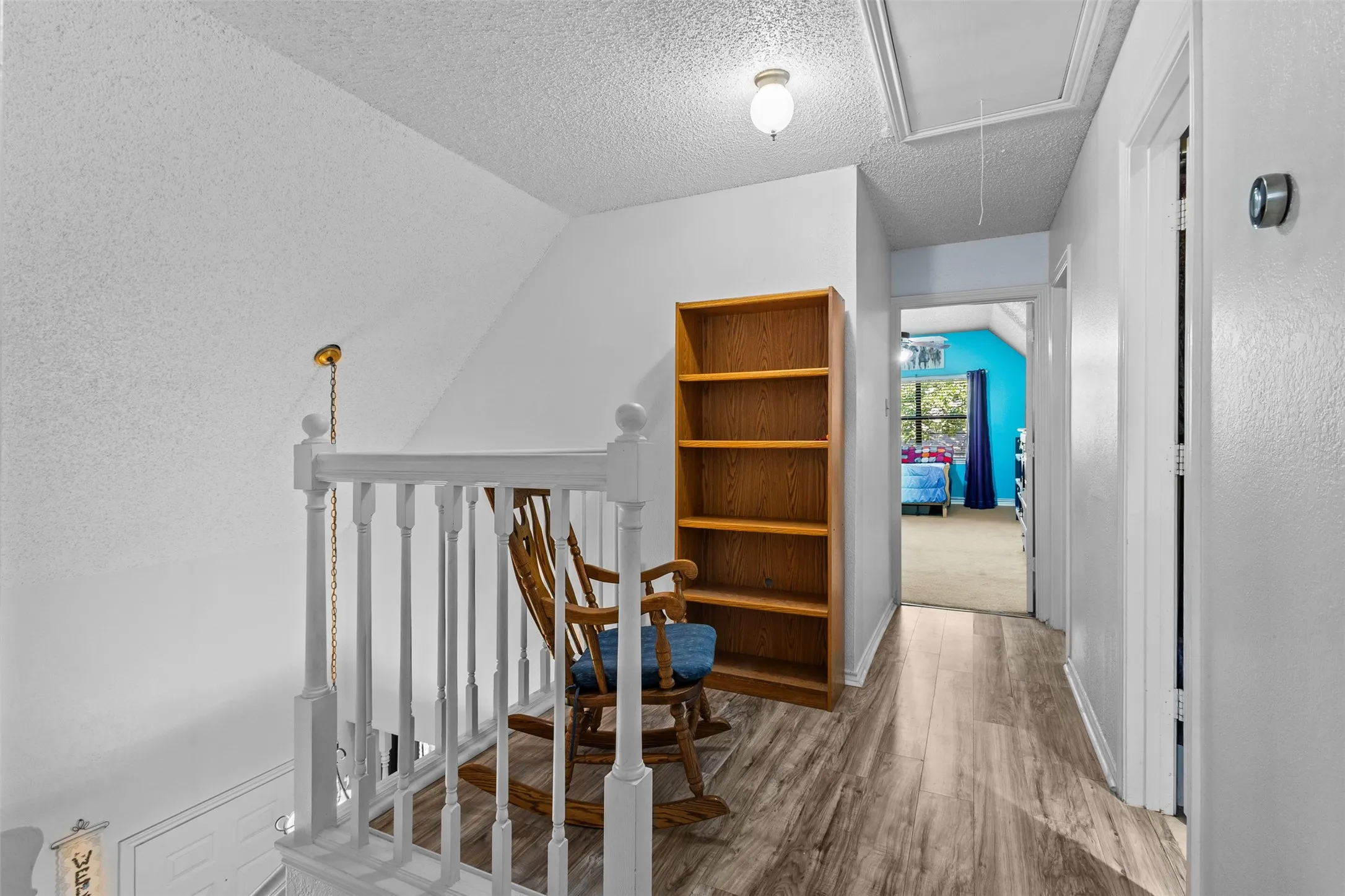Single Family Residence For Sale in Tarrant County , 4219 Pleasant Oaks Court, Arlington, Texas 76016, 3 Bedroom, 2 Bathroom, 2 Garage spaces, 2,244 Sqft, built in 1980, mls#21364013, Real Estate Agent in Arlington, Homes For Sale in Tarrant county, Homes For Sale in Arlington, Realtor in Arlington Texas, Real Estate Brokerage Independent Realty Texas, Luminita Cordes Realtor