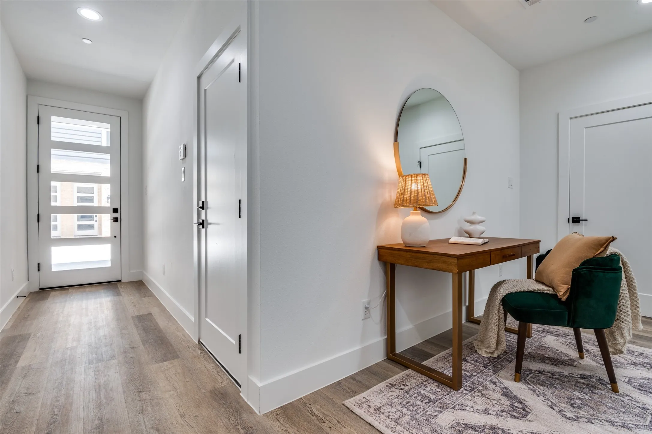 Condominium For Rent in Dallas County , 631 N Tyler Street 302, Dallas, Texas 75208, 2 Bedroom, 3 Bathroom, 2 Garage spaces, 1,780 Sqft, built in 2024, mls#21361576, Real Estate Agent in Dallas, Homes For Rent in Dallas county, Homes For Rent in Dallas, Realtor in Dallas Texas, Real Estate Brokerage Independent Realty Texas, Luminita Cordes Realtor