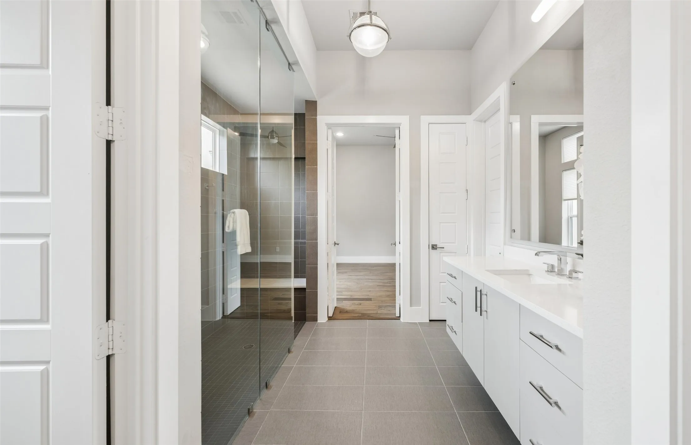 Single Family Residence For Sale in Collin County , 7854 Element Avenue, Plano, Texas 75024, 3 Bedroom, 5 Bathroom, 2 Garage spaces, 3,340 Sqft, built in 2018, mls#21370743, Real Estate Agent in Plano, Homes For Sale in Collin county, Homes For Sale in Plano, Realtor in Plano Texas, Real Estate Brokerage Independent Realty Texas, Luminita Cordes Realtor