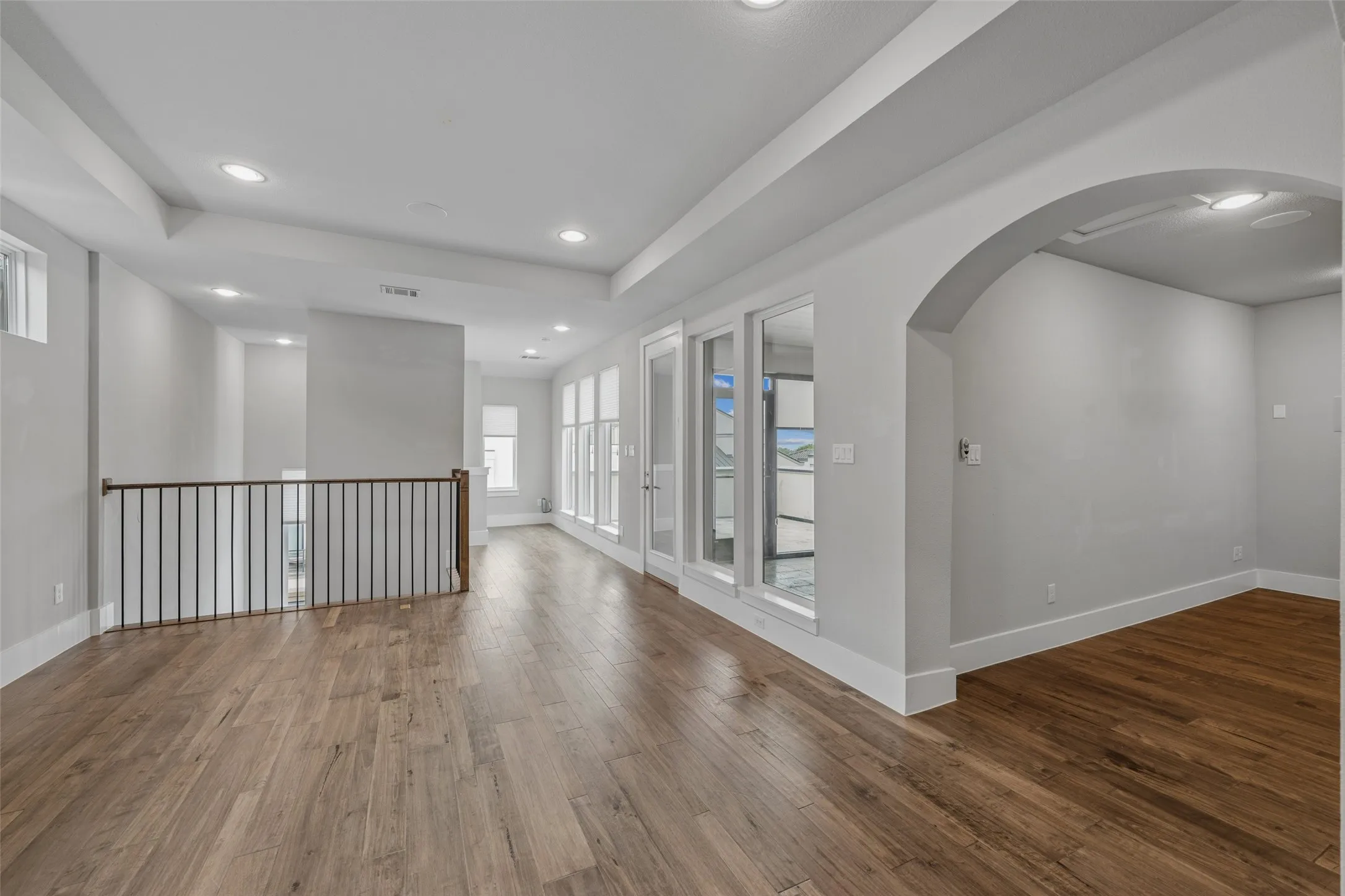 Single Family Residence For Sale in Collin County , 7854 Element Avenue, Plano, Texas 75024, 3 Bedroom, 5 Bathroom, 2 Garage spaces, 3,340 Sqft, built in 2018, mls#21370743, Real Estate Agent in Plano, Homes For Sale in Collin county, Homes For Sale in Plano, Realtor in Plano Texas, Real Estate Brokerage Independent Realty Texas, Luminita Cordes Realtor