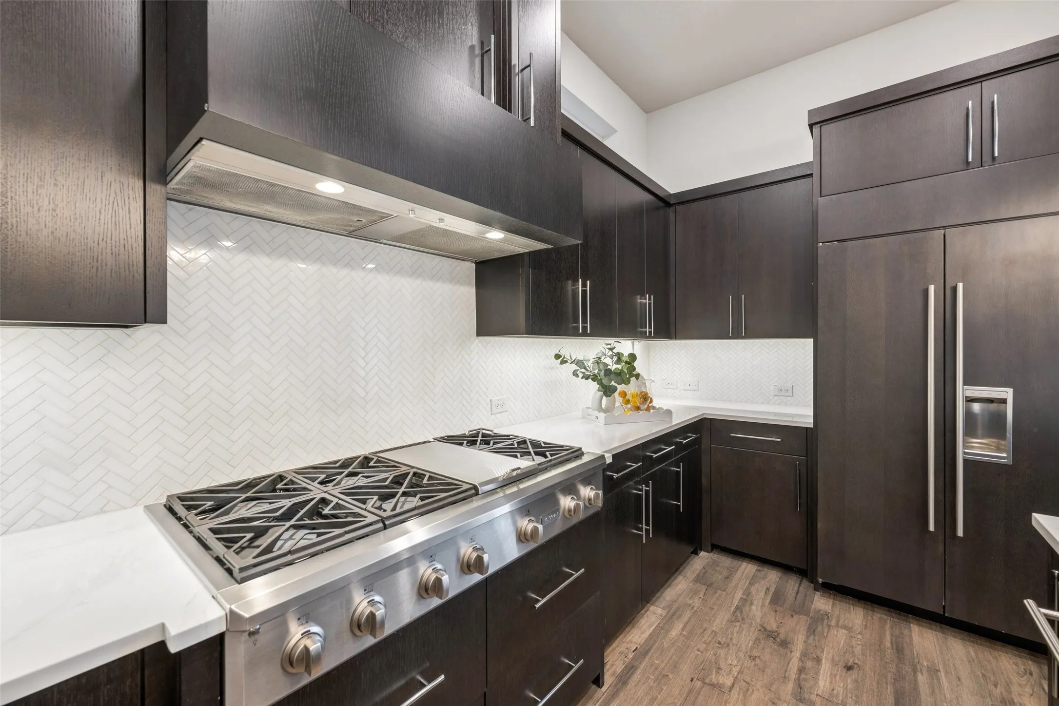 Single Family Residence For Sale in Collin County , 7854 Element Avenue, Plano, Texas 75024, 3 Bedroom, 5 Bathroom, 2 Garage spaces, 3,340 Sqft, built in 2018, mls#21370743, Real Estate Agent in Plano, Homes For Sale in Collin county, Homes For Sale in Plano, Realtor in Plano Texas, Real Estate Brokerage Independent Realty Texas, Luminita Cordes Realtor