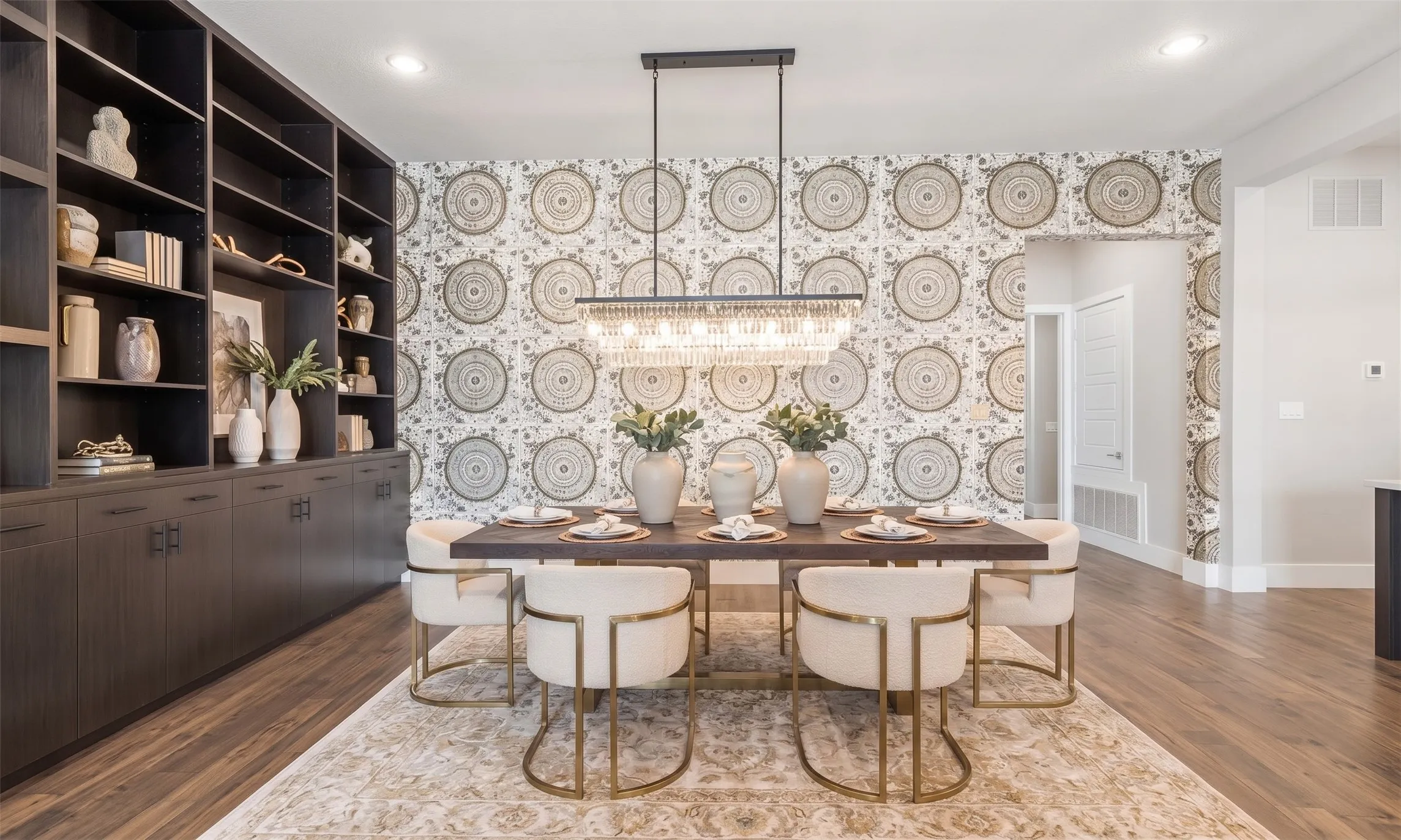 Single Family Residence For Sale in Collin County , 7854 Element Avenue, Plano, Texas 75024, 3 Bedroom, 5 Bathroom, 2 Garage spaces, 3,340 Sqft, built in 2018, mls#21370743, Real Estate Agent in Plano, Homes For Sale in Collin county, Homes For Sale in Plano, Realtor in Plano Texas, Real Estate Brokerage Independent Realty Texas, Luminita Cordes Realtor