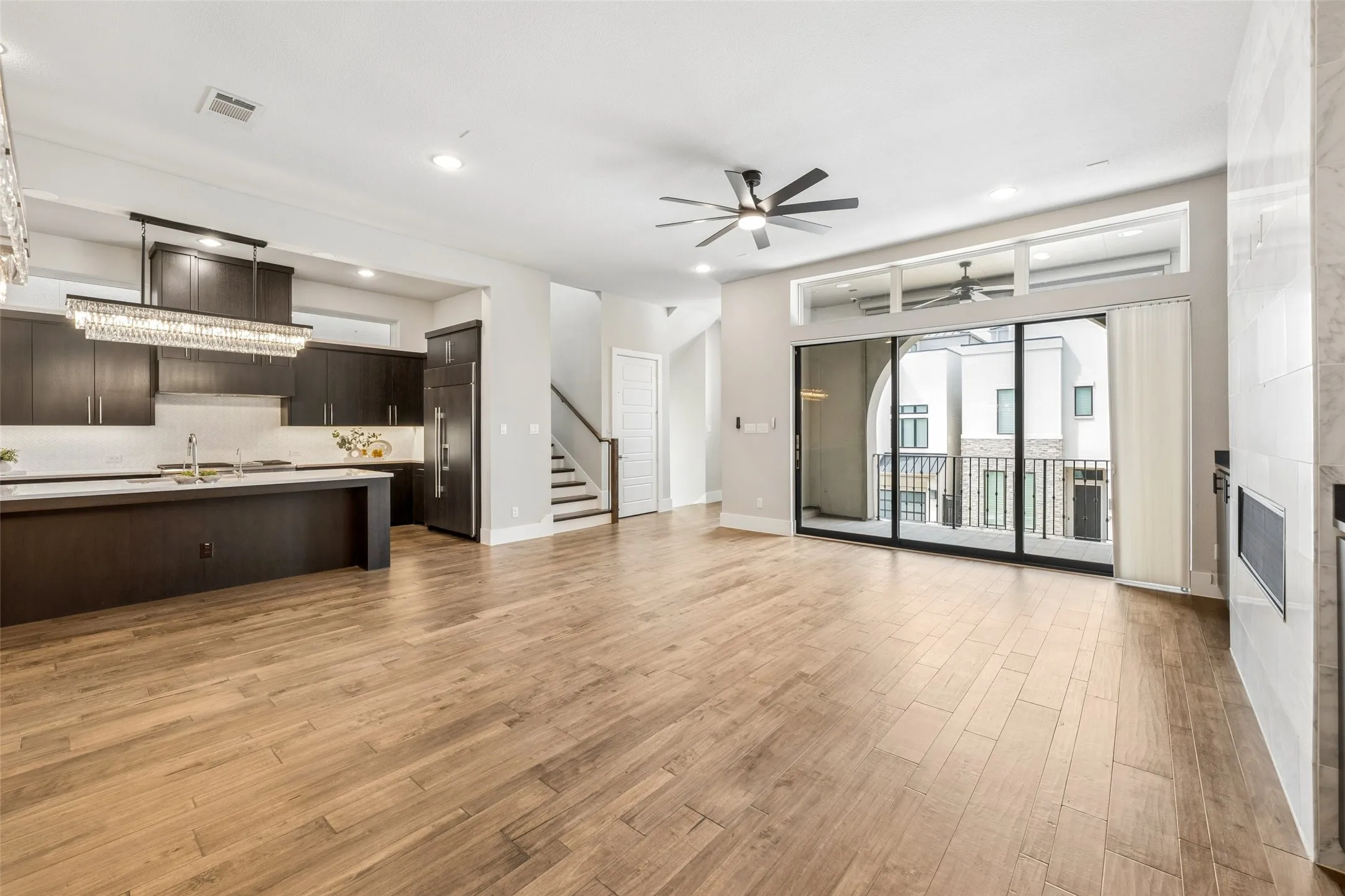Single Family Residence For Sale in Collin County , 7854 Element Avenue, Plano, Texas 75024, 3 Bedroom, 5 Bathroom, 2 Garage spaces, 3,340 Sqft, built in 2018, mls#21370743, Real Estate Agent in Plano, Homes For Sale in Collin county, Homes For Sale in Plano, Realtor in Plano Texas, Real Estate Brokerage Independent Realty Texas, Luminita Cordes Realtor