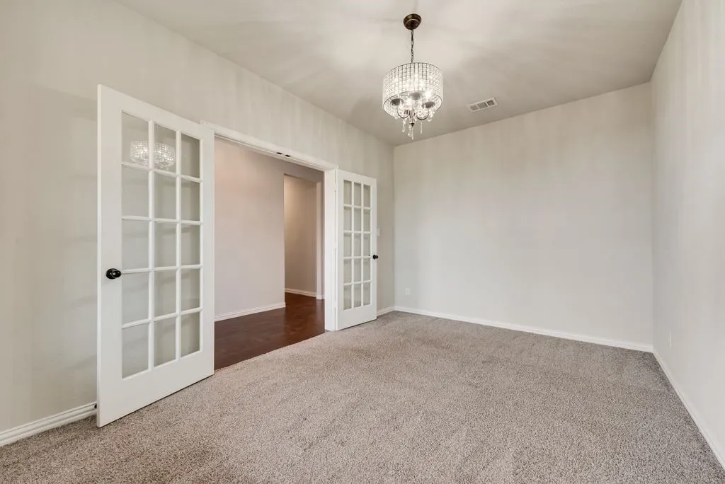 Single Family Residence For Sale in Parker County , 6016 Ember Crest Drive, Weatherford, Texas 76085, 4 Bedroom, 2 Bathroom, 2 Garage spaces, 2,229 Sqft, built in 2021, mls#21371272, Real Estate Agent in Weatherford, Homes For Sale in Parker county, Homes For Sale in Weatherford, Realtor in Weatherford Texas, Real Estate Brokerage Independent Realty Texas, Luminita Cordes Realtor