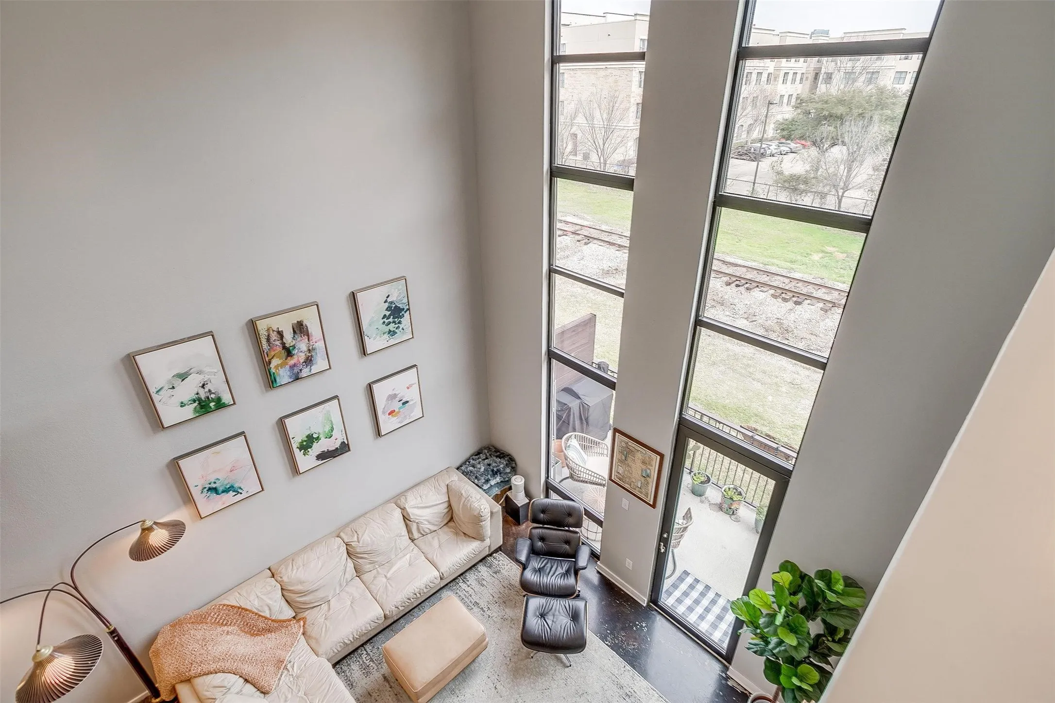 Condominium For Rent in Tarrant County , 2608 Museum Way 3206, Fort Worth, Texas 76107, 2 Bedroom, 3 Bathroom, 1 Garage spaces, 1,730 Sqft, built in 2006, mls#21369805, Real Estate Agent in Fort Worth, Homes For Rent in Tarrant county, Homes For Rent in Fort Worth, Realtor in Fort Worth Texas, Real Estate Brokerage Independent Realty Texas, Luminita Cordes Realtor