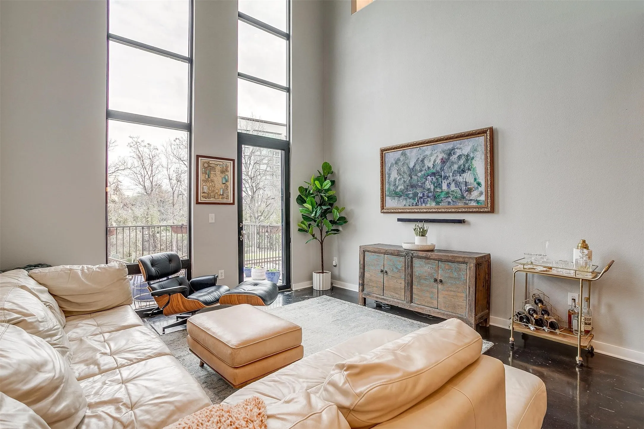 Condominium For Rent in Tarrant County , 2608 Museum Way 3206, Fort Worth, Texas 76107, 2 Bedroom, 3 Bathroom, 1 Garage spaces, 1,730 Sqft, built in 2006, mls#21369805, Real Estate Agent in Fort Worth, Homes For Rent in Tarrant county, Homes For Rent in Fort Worth, Realtor in Fort Worth Texas, Real Estate Brokerage Independent Realty Texas, Luminita Cordes Realtor