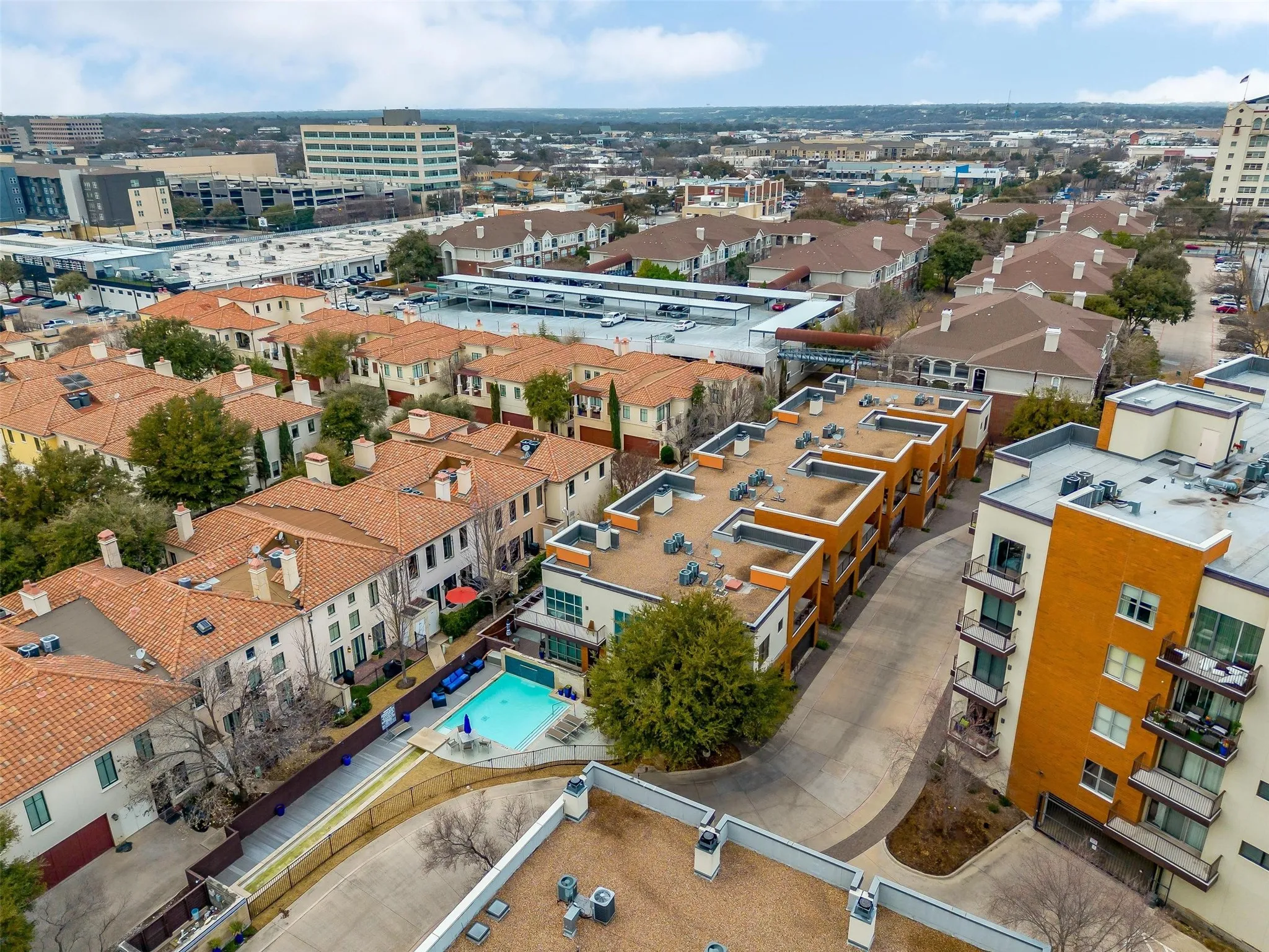 Condominium For Rent in Tarrant County , 2608 Museum Way 3206, Fort Worth, Texas 76107, 2 Bedroom, 3 Bathroom, 1 Garage spaces, 1,730 Sqft, built in 2006, mls#21369805, Real Estate Agent in Fort Worth, Homes For Rent in Tarrant county, Homes For Rent in Fort Worth, Realtor in Fort Worth Texas, Real Estate Brokerage Independent Realty Texas, Luminita Cordes Realtor