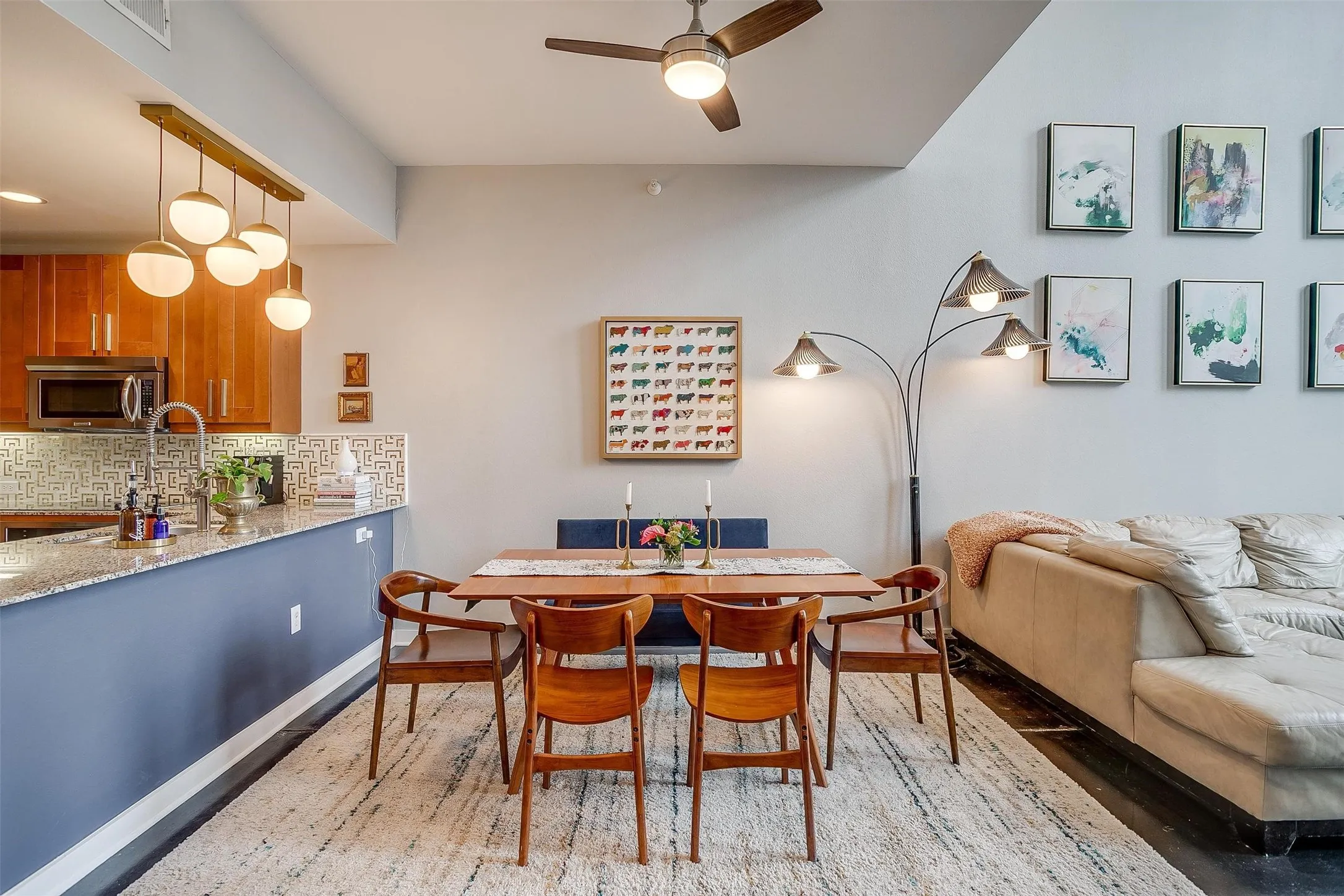 Condominium For Rent in Tarrant County , 2608 Museum Way 3206, Fort Worth, Texas 76107, 2 Bedroom, 3 Bathroom, 1 Garage spaces, 1,730 Sqft, built in 2006, mls#21369805, Real Estate Agent in Fort Worth, Homes For Rent in Tarrant county, Homes For Rent in Fort Worth, Realtor in Fort Worth Texas, Real Estate Brokerage Independent Realty Texas, Luminita Cordes Realtor