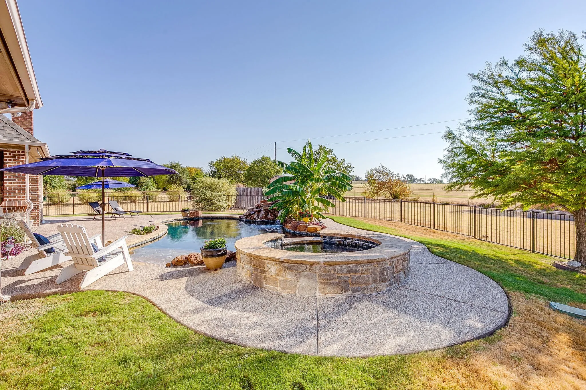 Swimming Pool and Spa