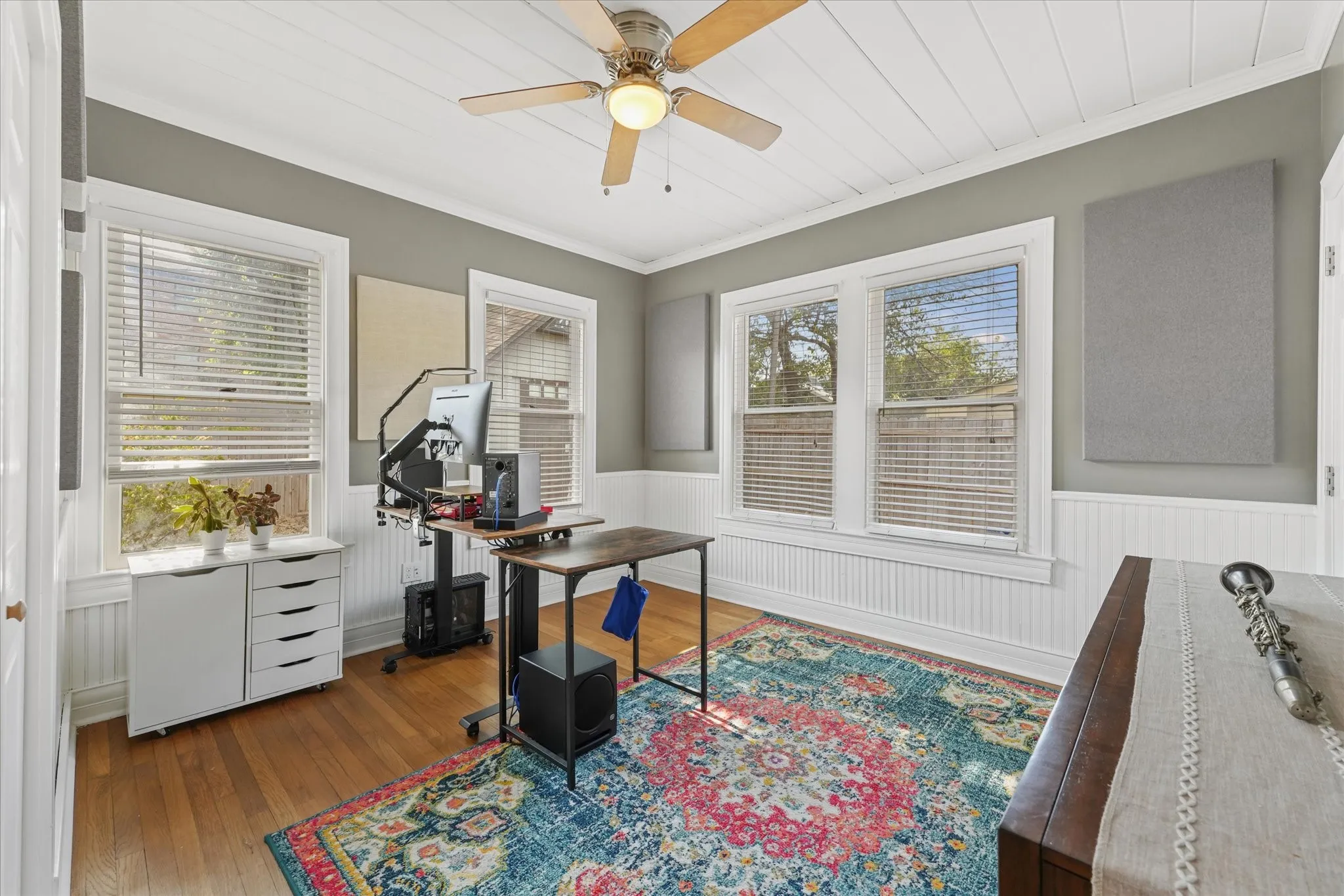 Single Family Residence For Sale in Dallas County , 708 Blaylock Drive, Dallas, Texas 75203, 3 Bedroom, 2 Bathroom, Garage spaces, 1,246 Sqft, built in 1948, mls#21371281, Real Estate Agent in Dallas, Homes For Sale in Dallas county, Homes For Sale in Dallas, Realtor in Dallas Texas, Real Estate Brokerage Independent Realty Texas, Luminita Cordes Realtor