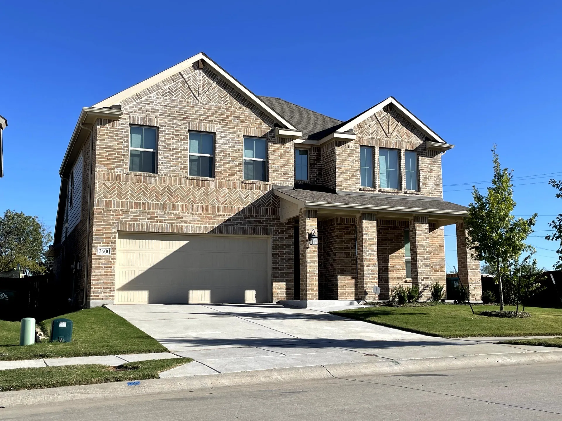 Single Family Residence For Rent in Denton County , 2600 Briarhurst Court, Denton, Texas 76207, 4 Bedroom, 3 Bathroom, 2 Garage spaces, 2,891 Sqft, built in 2021, mls#21371392, Real Estate Agent in Denton, Homes For Rent in Denton county, Homes For Rent in Denton, Realtor in Denton Texas, Real Estate Brokerage Independent Realty Texas, Luminita Cordes Realtor