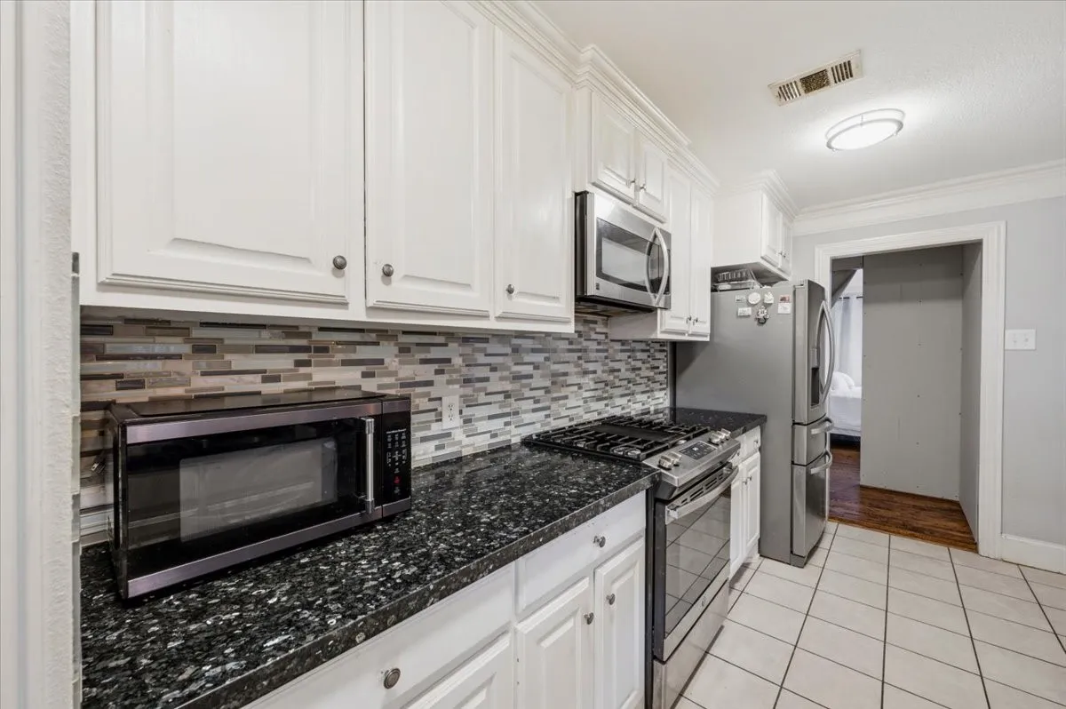 Single Family Residence For Sale in Dallas County , 622 Wilson Court, Duncanville, Texas 75137, 4 Bedroom, 2 Bathroom, 2 Garage spaces, 1,641 Sqft, built in 1976, mls#21371407, Real Estate Agent in Duncanville, Homes For Sale in Dallas county, Homes For Sale in Duncanville, Realtor in Duncanville Texas, Real Estate Brokerage Independent Realty Texas, Luminita Cordes Realtor