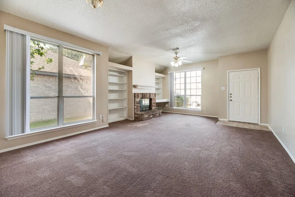 Single Family Residence For Rent in Dallas County , 2729 Bent Brook Drive, Mesquite, Texas 75181, 4 Bedroom, 2 Bathroom, 2 Garage spaces, 1,726 Sqft, built in 1995, mls#21371409, Real Estate Agent in Mesquite, Homes For Rent in Dallas county, Homes For Rent in Mesquite, Realtor in Mesquite Texas, Real Estate Brokerage Independent Realty Texas, Luminita Cordes Realtor