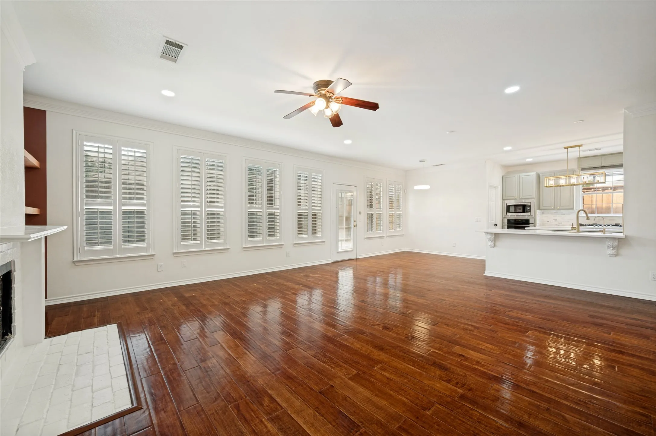 Single Family Residence For Rent in Collin County , 4167 Crooked Stick Drive, Frisco, Texas 75035, 4 Bedroom, 3 Bathroom, 3 Garage spaces, 3,659 Sqft, built in 1998, mls#21371412, Real Estate Agent in Frisco, Homes For Rent in Collin county, Homes For Rent in Frisco, Realtor in Frisco Texas, Real Estate Brokerage Independent Realty Texas, Luminita Cordes Realtor