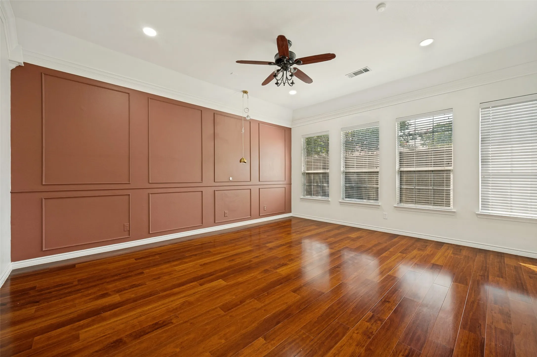 Single Family Residence For Rent in Collin County , 4167 Crooked Stick Drive, Frisco, Texas 75035, 4 Bedroom, 3 Bathroom, 3 Garage spaces, 3,659 Sqft, built in 1998, mls#21371412, Real Estate Agent in Frisco, Homes For Rent in Collin county, Homes For Rent in Frisco, Realtor in Frisco Texas, Real Estate Brokerage Independent Realty Texas, Luminita Cordes Realtor