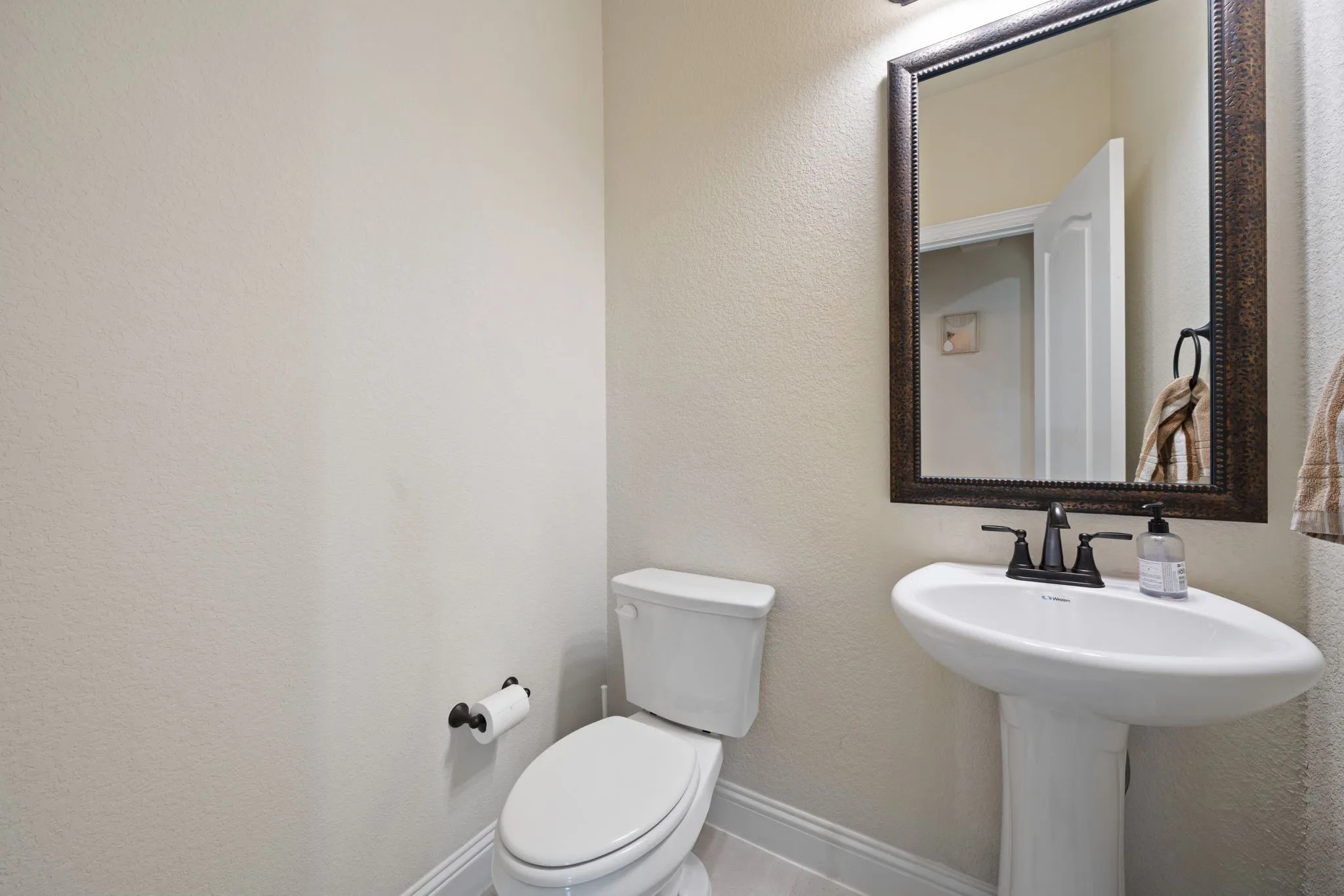 Single Family Residence For Sale in Collin County , 5101 Hertel Court, Mc Kinney, Texas 75071, 4 Bedroom, 3 Bathroom, 2 Garage spaces, 3,015 Sqft, built in 2022, mls#21362203, Real Estate Agent in Mc Kinney, Homes For Sale in Collin county, Homes For Sale in Mc Kinney, Realtor in Mc Kinney Texas, Real Estate Brokerage Independent Realty Texas, Luminita Cordes Realtor