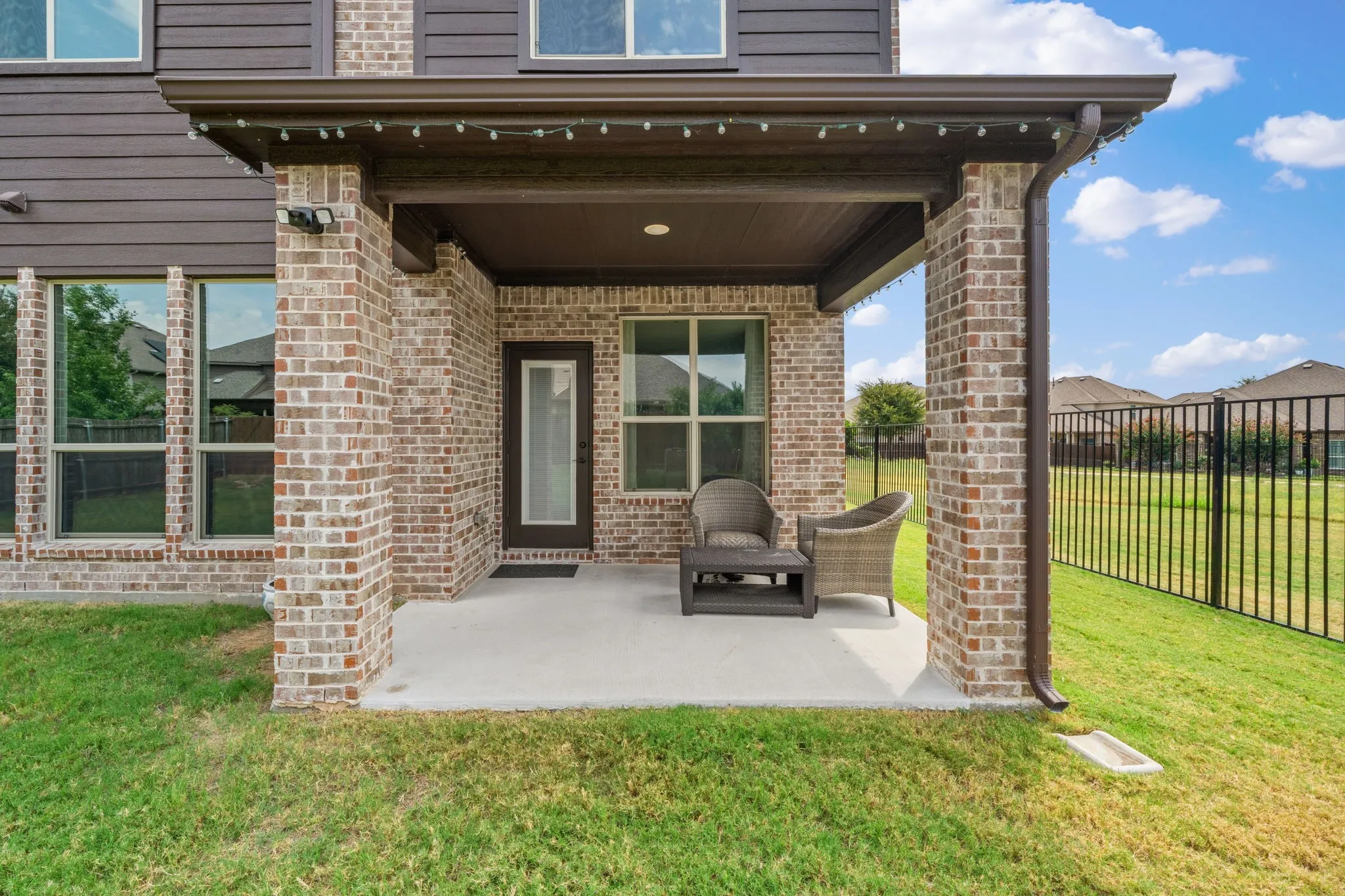 Single Family Residence For Sale in Collin County , 5101 Hertel Court, Mc Kinney, Texas 75071, 4 Bedroom, 3 Bathroom, 2 Garage spaces, 3,015 Sqft, built in 2022, mls#21362203, Real Estate Agent in Mc Kinney, Homes For Sale in Collin county, Homes For Sale in Mc Kinney, Realtor in Mc Kinney Texas, Real Estate Brokerage Independent Realty Texas, Luminita Cordes Realtor