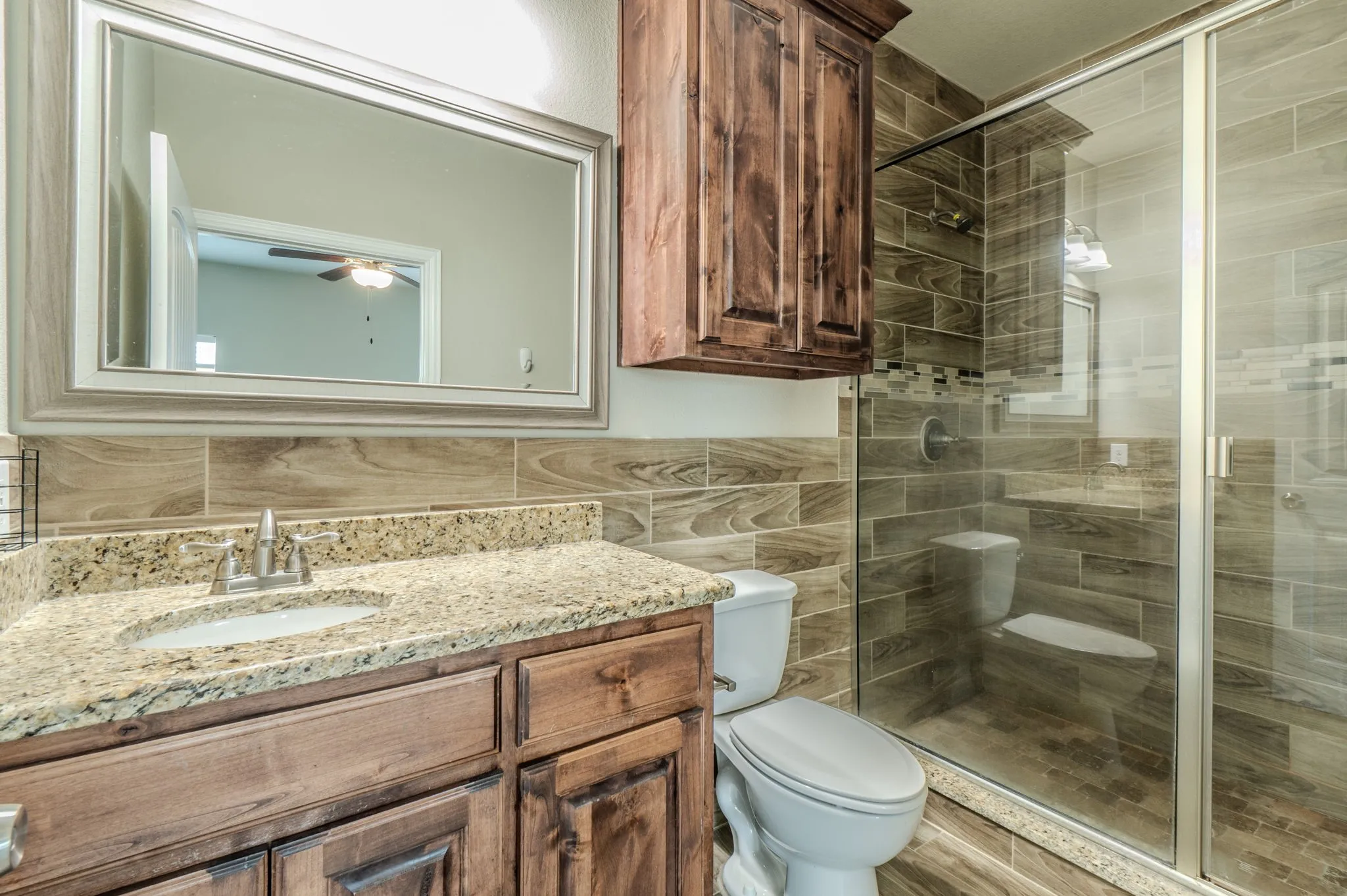 Single Family Residence For Sale in Tarrant County , 2016 Langston Street, Fort Worth, Texas 76105, 3 Bedroom, 2 Bathroom, 2 Garage spaces, 1,600 Sqft, built in 2019, mls#21369019, Real Estate Agent in Fort Worth, Homes For Sale in Tarrant county, Homes For Sale in Fort Worth, Realtor in Fort Worth Texas, Real Estate Brokerage Independent Realty Texas, Luminita Cordes Realtor