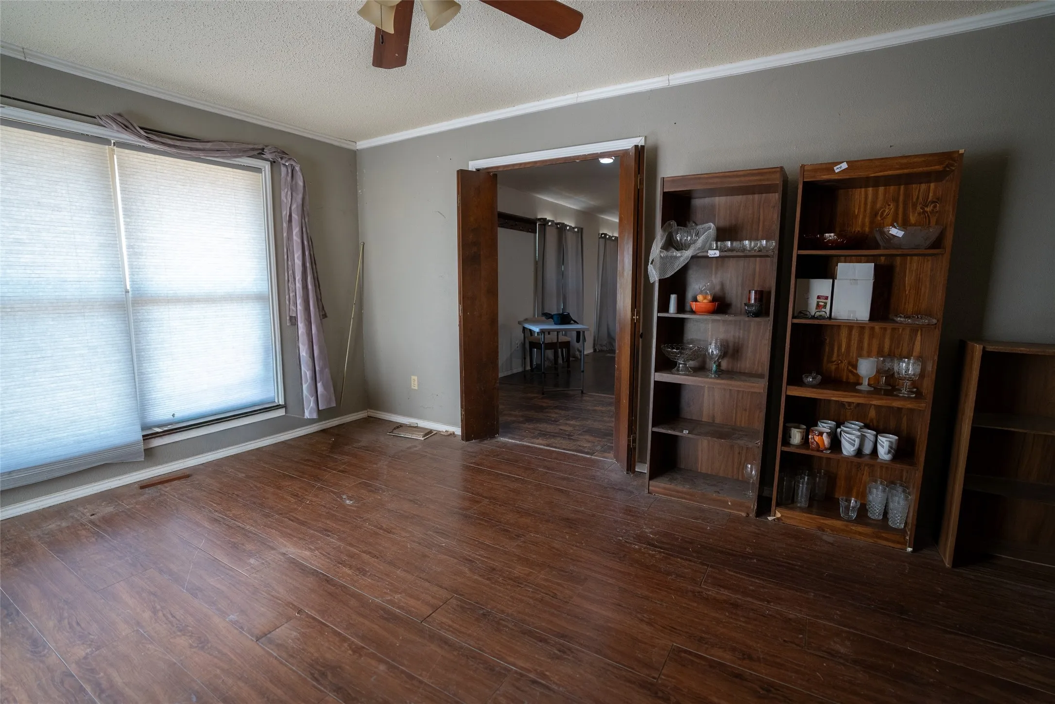 Single Family Residence For Sale in Hopkins County , 201 SHILOH, Sulphur Springs, Texas 75482, 4 Bedroom, 2 Bathroom, 2 Garage spaces, 3,283 Sqft, built in 1974, mls#21369783, Real Estate Agent in Sulphur Springs, Homes For Sale in Hopkins county, Homes For Sale in Sulphur Springs, Realtor in Sulphur Springs Texas, Real Estate Brokerage Independent Realty Texas, Luminita Cordes Realtor