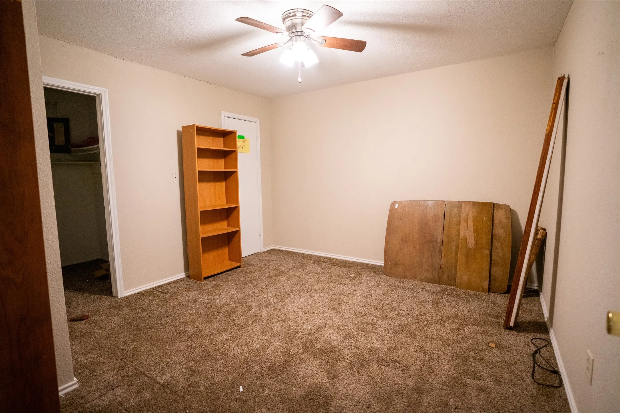 Single Family Residence For Sale in Hopkins County , 201 SHILOH, Sulphur Springs, Texas 75482, 4 Bedroom, 2 Bathroom, 2 Garage spaces, 3,283 Sqft, built in 1974, mls#21369783, Real Estate Agent in Sulphur Springs, Homes For Sale in Hopkins county, Homes For Sale in Sulphur Springs, Realtor in Sulphur Springs Texas, Real Estate Brokerage Independent Realty Texas, Luminita Cordes Realtor