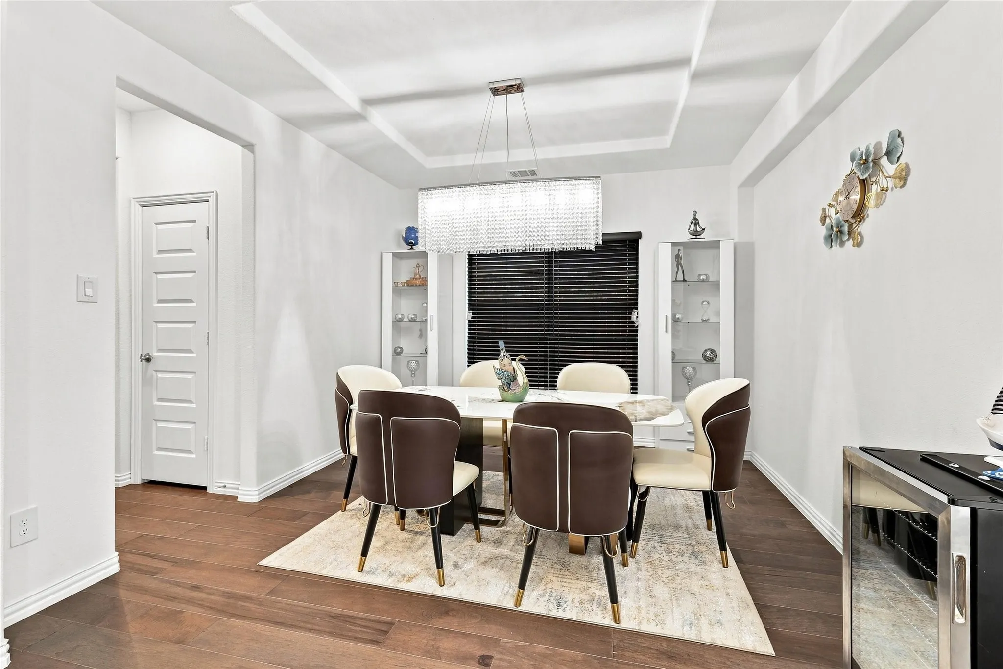 Single Family Residence For Sale in Tarrant County , 524 Long Meadow Drive, Haslet, Texas 76052, 6 Bedroom, 4 Bathroom, 2 Garage spaces, 4,016 Sqft, built in 2021, mls#21368027, Real Estate Agent in Haslet, Homes For Sale in Tarrant county, Homes For Sale in Haslet, Realtor in Haslet Texas, Real Estate Brokerage Independent Realty Texas, Luminita Cordes Realtor