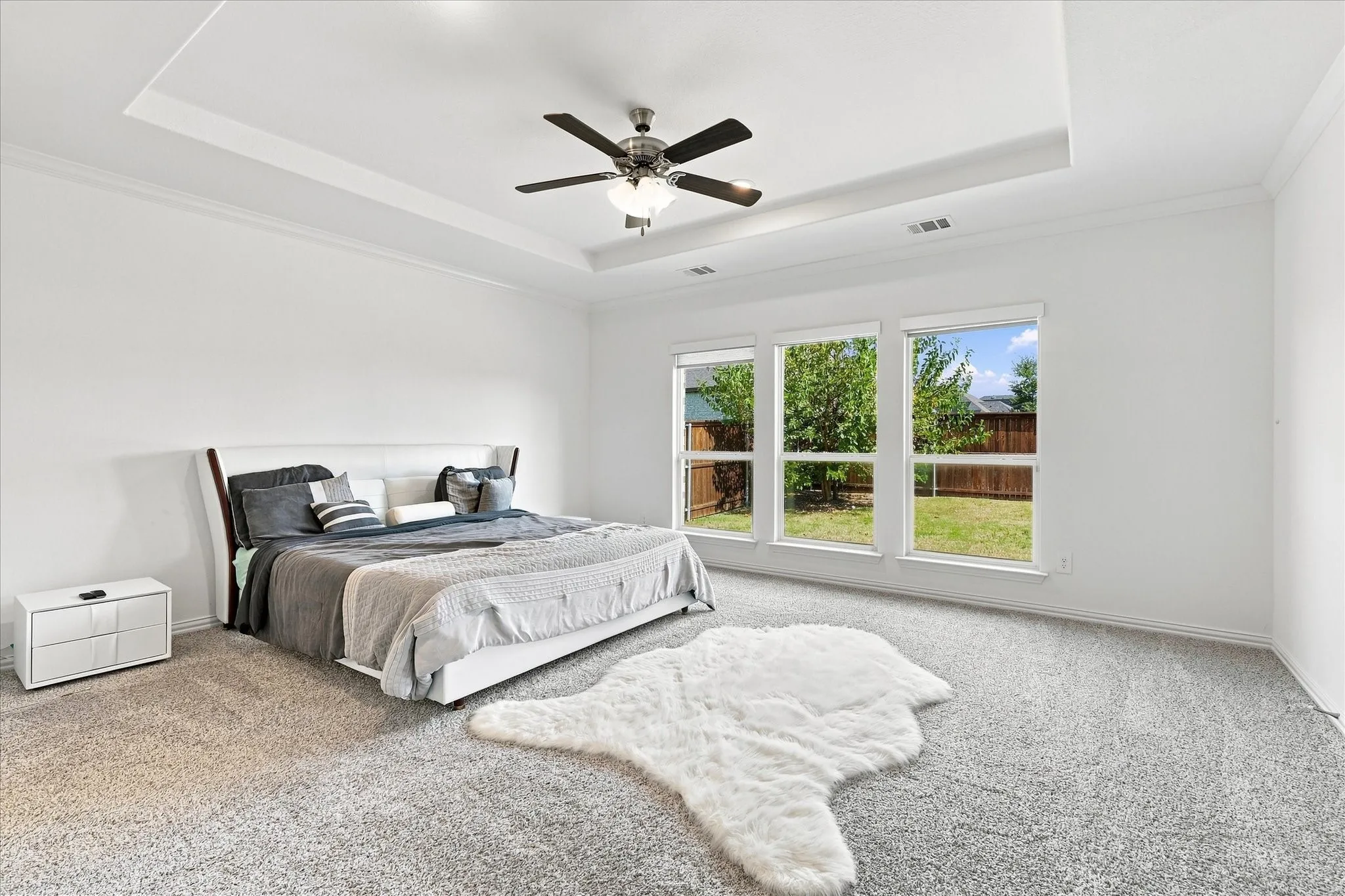 Single Family Residence For Sale in Tarrant County , 524 Long Meadow Drive, Haslet, Texas 76052, 6 Bedroom, 4 Bathroom, 2 Garage spaces, 4,016 Sqft, built in 2021, mls#21368027, Real Estate Agent in Haslet, Homes For Sale in Tarrant county, Homes For Sale in Haslet, Realtor in Haslet Texas, Real Estate Brokerage Independent Realty Texas, Luminita Cordes Realtor