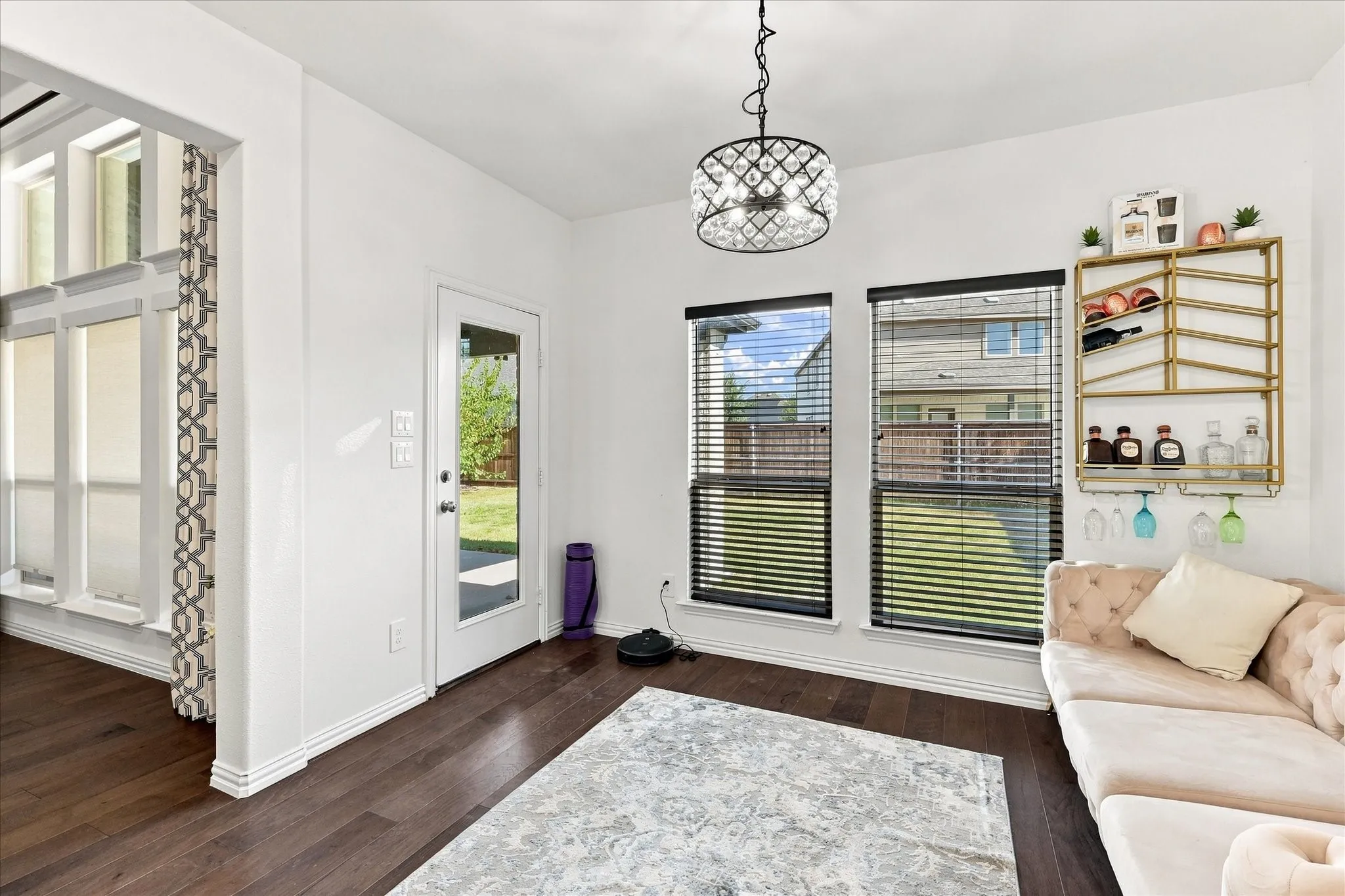 Single Family Residence For Sale in Tarrant County , 524 Long Meadow Drive, Haslet, Texas 76052, 6 Bedroom, 4 Bathroom, 2 Garage spaces, 4,016 Sqft, built in 2021, mls#21368027, Real Estate Agent in Haslet, Homes For Sale in Tarrant county, Homes For Sale in Haslet, Realtor in Haslet Texas, Real Estate Brokerage Independent Realty Texas, Luminita Cordes Realtor