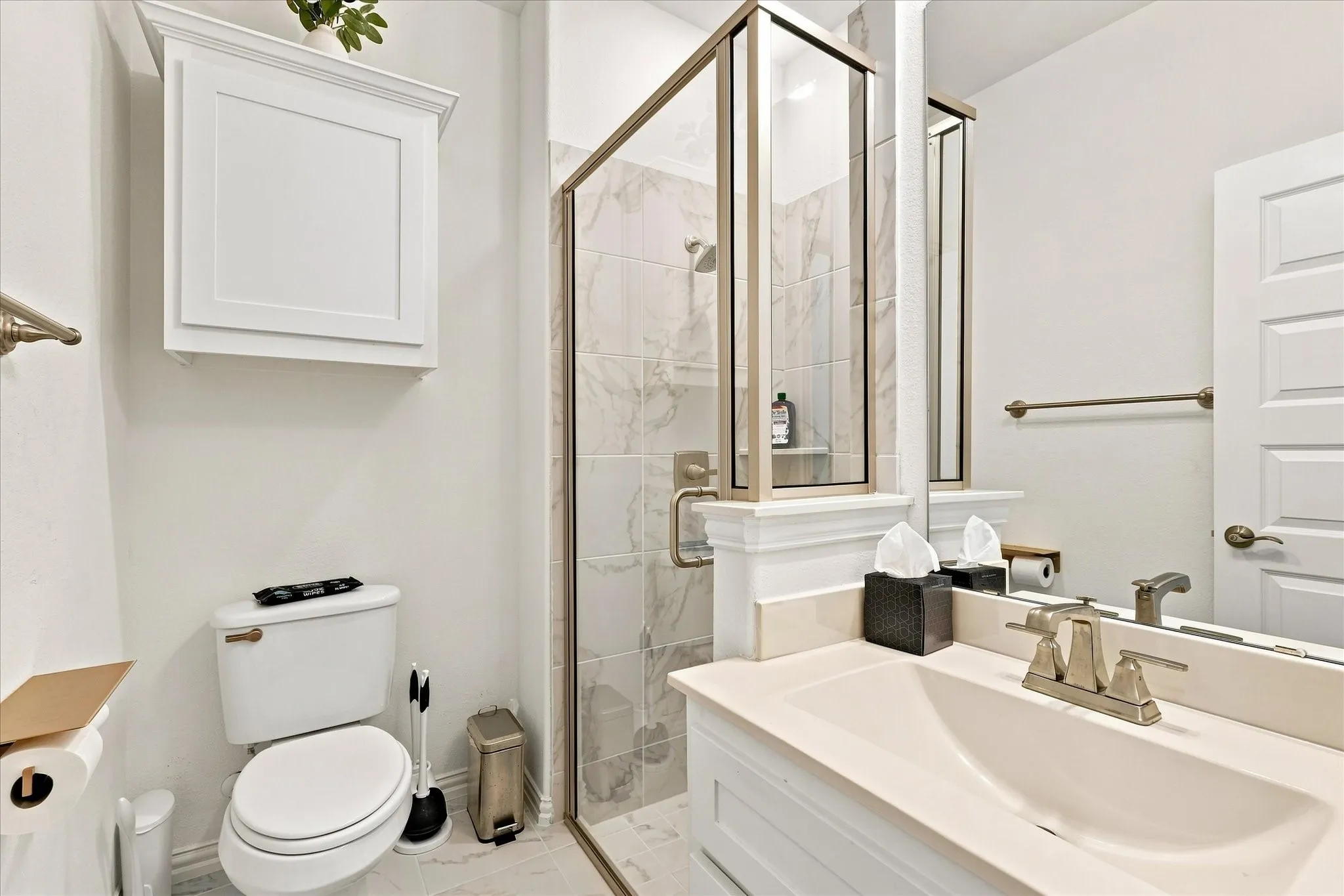 Single Family Residence For Sale in Tarrant County , 524 Long Meadow Drive, Haslet, Texas 76052, 6 Bedroom, 4 Bathroom, 2 Garage spaces, 4,016 Sqft, built in 2021, mls#21368027, Real Estate Agent in Haslet, Homes For Sale in Tarrant county, Homes For Sale in Haslet, Realtor in Haslet Texas, Real Estate Brokerage Independent Realty Texas, Luminita Cordes Realtor