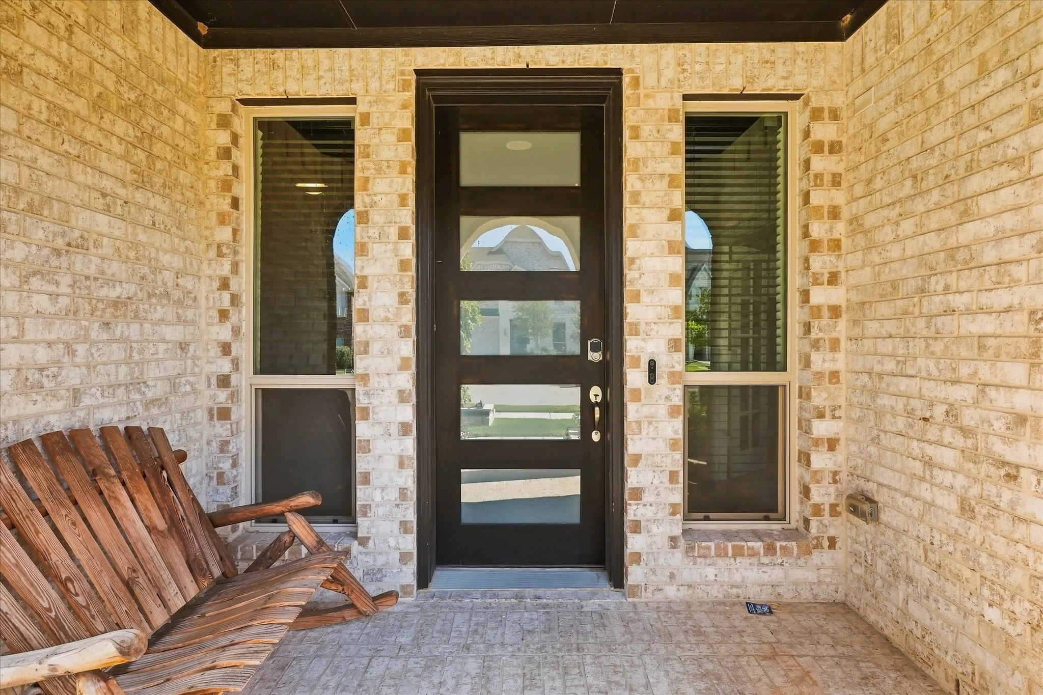 Single Family Residence For Sale in Tarrant County , 524 Long Meadow Drive, Haslet, Texas 76052, 6 Bedroom, 4 Bathroom, 2 Garage spaces, 4,016 Sqft, built in 2021, mls#21368027, Real Estate Agent in Haslet, Homes For Sale in Tarrant county, Homes For Sale in Haslet, Realtor in Haslet Texas, Real Estate Brokerage Independent Realty Texas, Luminita Cordes Realtor
