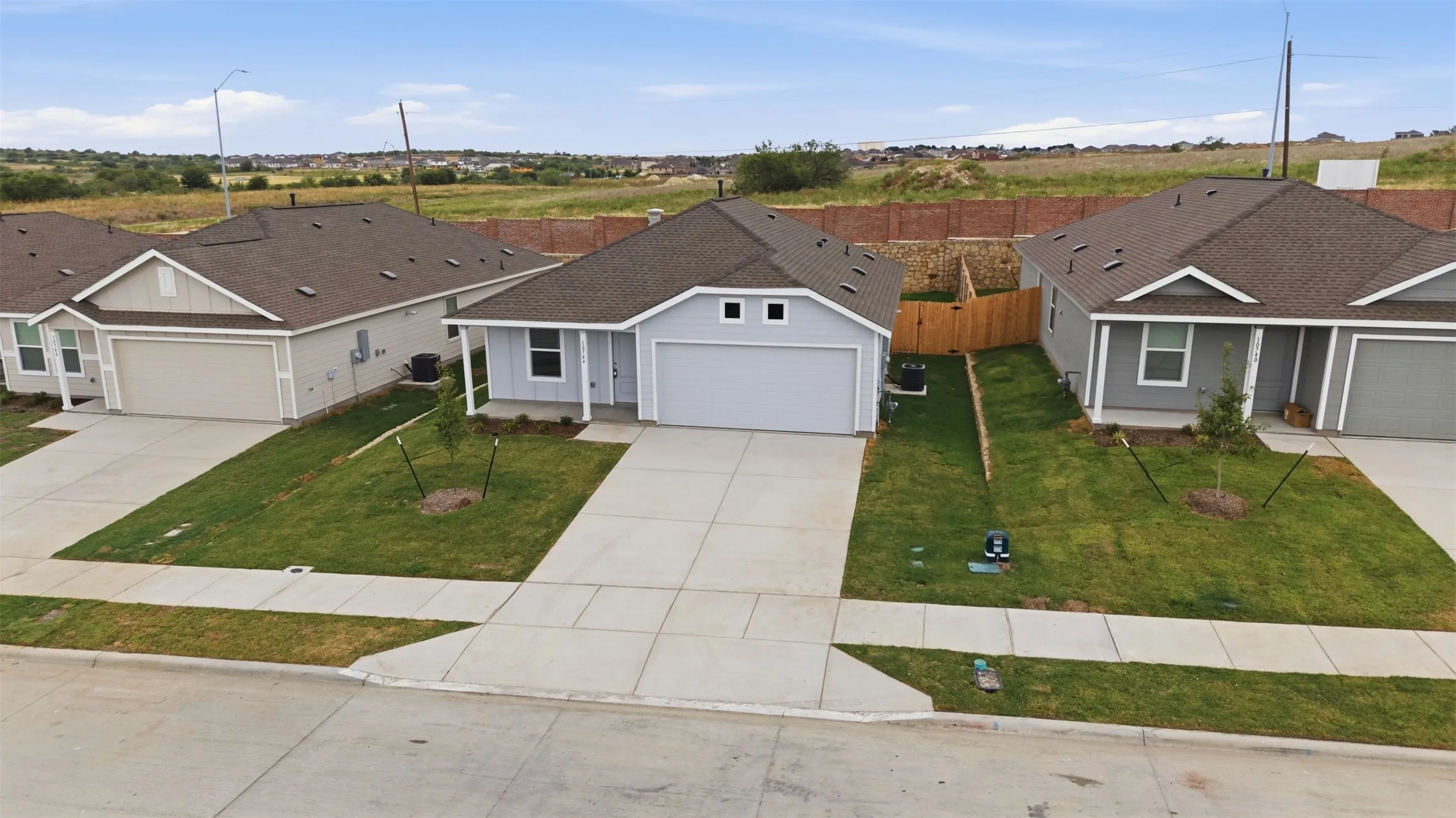 Single Family Residence For Rent in Tarrant County , 10740 Gun Barrel Street, Fort Worth, Texas 76108, 4 Bedroom, 2 Bathroom, 2 Garage spaces, 1,667 Sqft, built in 2026, mls#21371012, Real Estate Agent in Fort Worth, Homes For Rent in Tarrant county, Homes For Rent in Fort Worth, Realtor in Fort Worth Texas, Real Estate Brokerage Independent Realty Texas, Luminita Cordes Realtor
