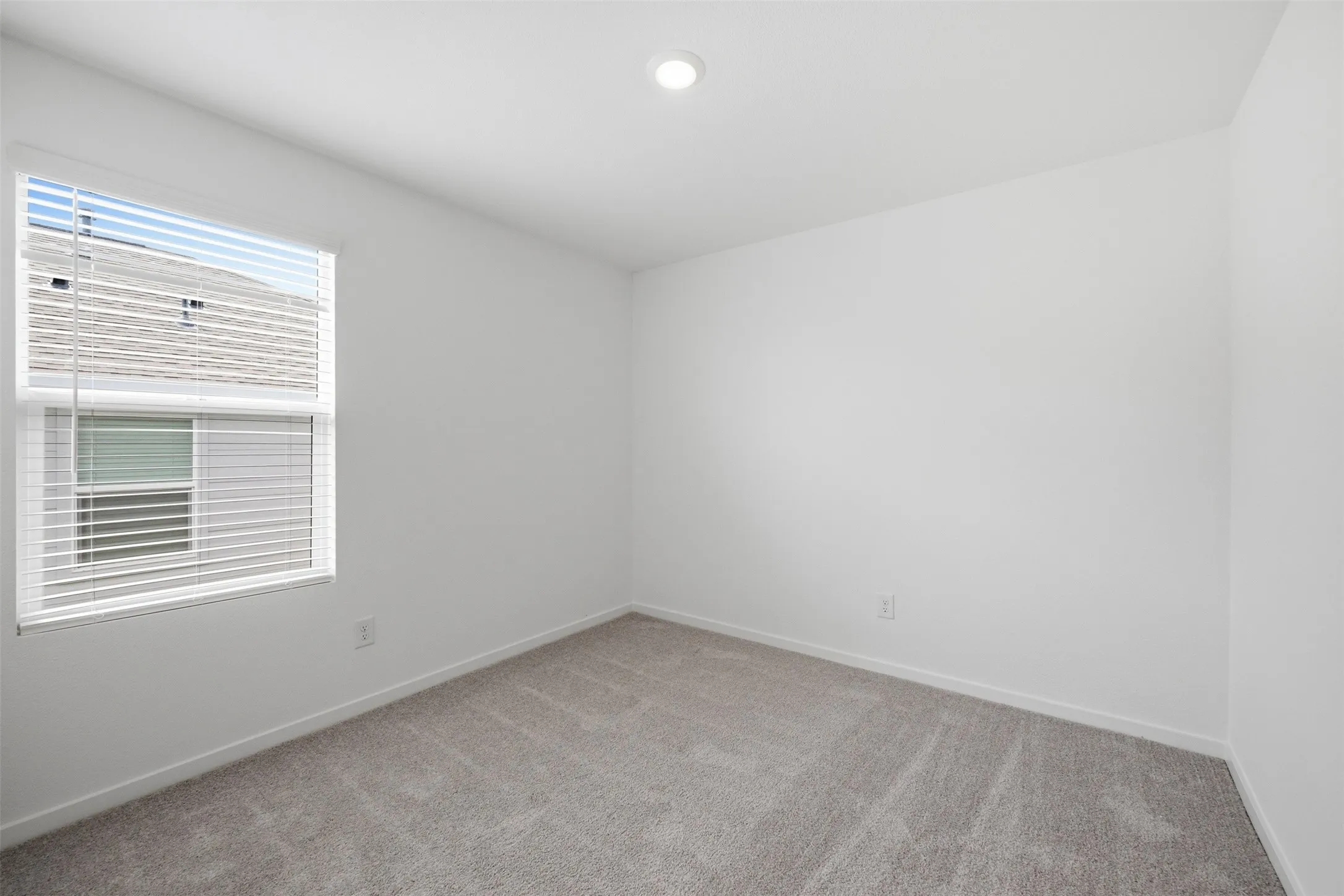 Single Family Residence For Rent in Tarrant County , 10740 Gun Barrel Street, Fort Worth, Texas 76108, 4 Bedroom, 2 Bathroom, 2 Garage spaces, 1,667 Sqft, built in 2026, mls#21371012, Real Estate Agent in Fort Worth, Homes For Rent in Tarrant county, Homes For Rent in Fort Worth, Realtor in Fort Worth Texas, Real Estate Brokerage Independent Realty Texas, Luminita Cordes Realtor