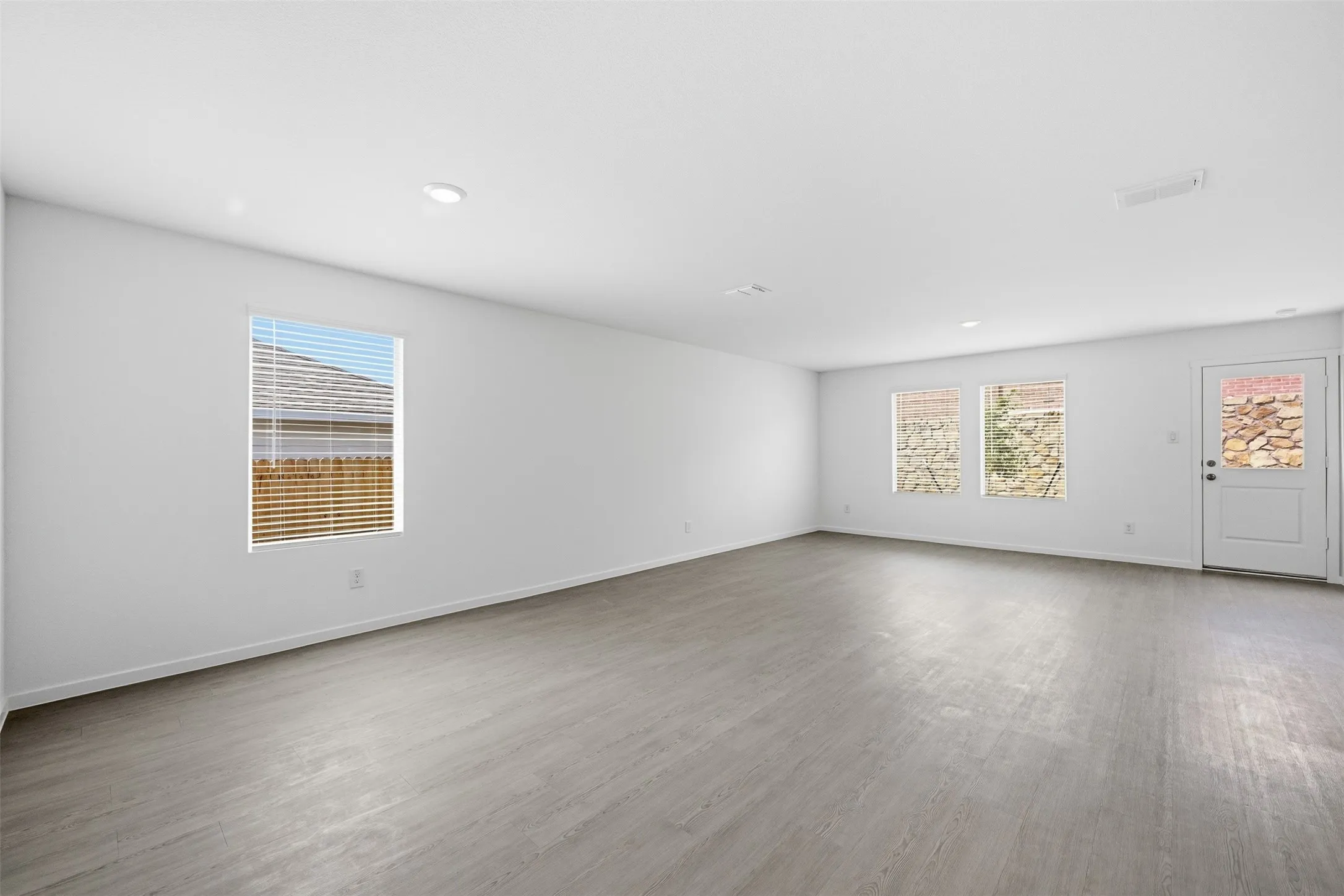 Single Family Residence For Rent in Tarrant County , 10740 Gun Barrel Street, Fort Worth, Texas 76108, 4 Bedroom, 2 Bathroom, 2 Garage spaces, 1,667 Sqft, built in 2026, mls#21371012, Real Estate Agent in Fort Worth, Homes For Rent in Tarrant county, Homes For Rent in Fort Worth, Realtor in Fort Worth Texas, Real Estate Brokerage Independent Realty Texas, Luminita Cordes Realtor