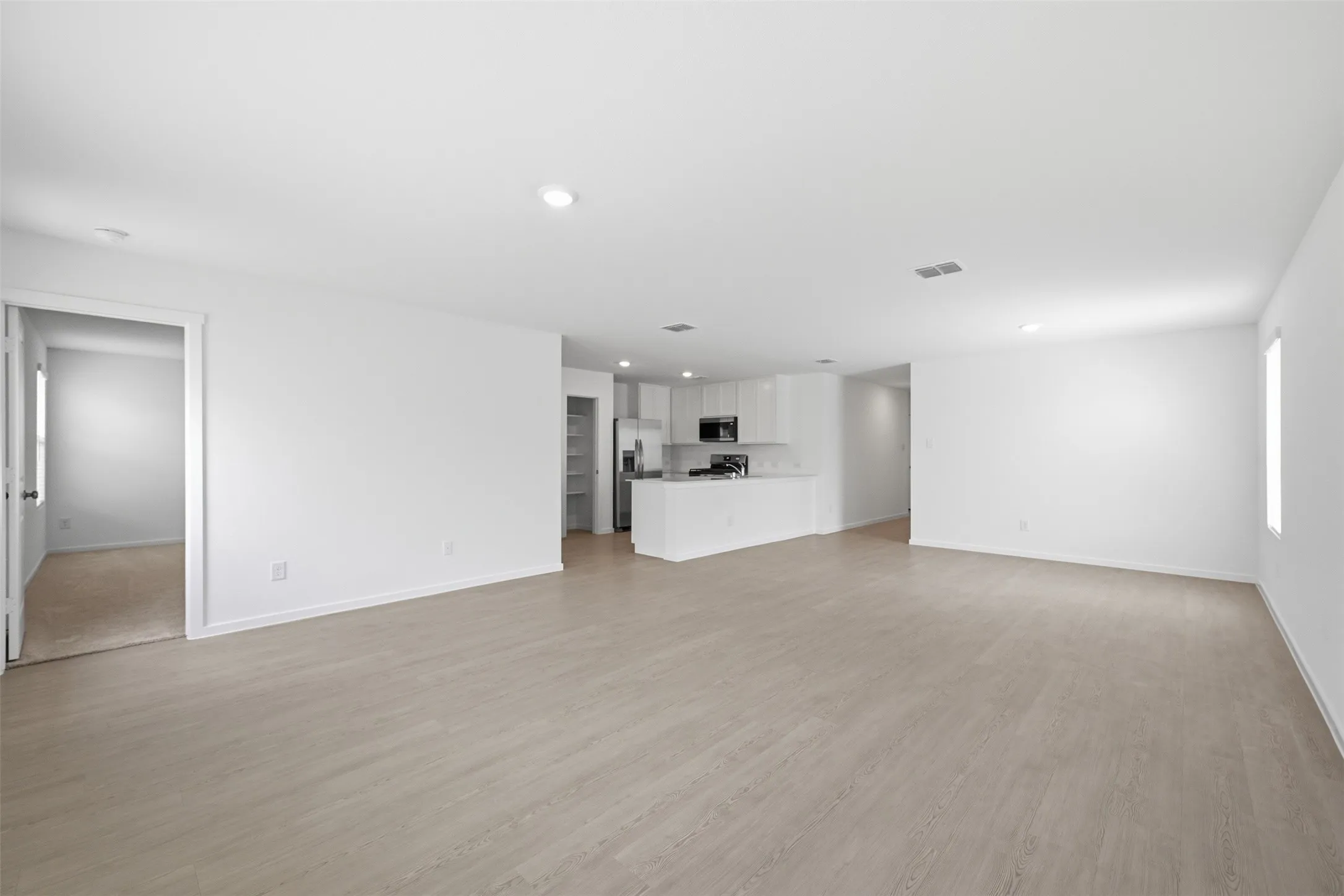 Single Family Residence For Rent in Tarrant County , 10740 Gun Barrel Street, Fort Worth, Texas 76108, 4 Bedroom, 2 Bathroom, 2 Garage spaces, 1,667 Sqft, built in 2026, mls#21371012, Real Estate Agent in Fort Worth, Homes For Rent in Tarrant county, Homes For Rent in Fort Worth, Realtor in Fort Worth Texas, Real Estate Brokerage Independent Realty Texas, Luminita Cordes Realtor