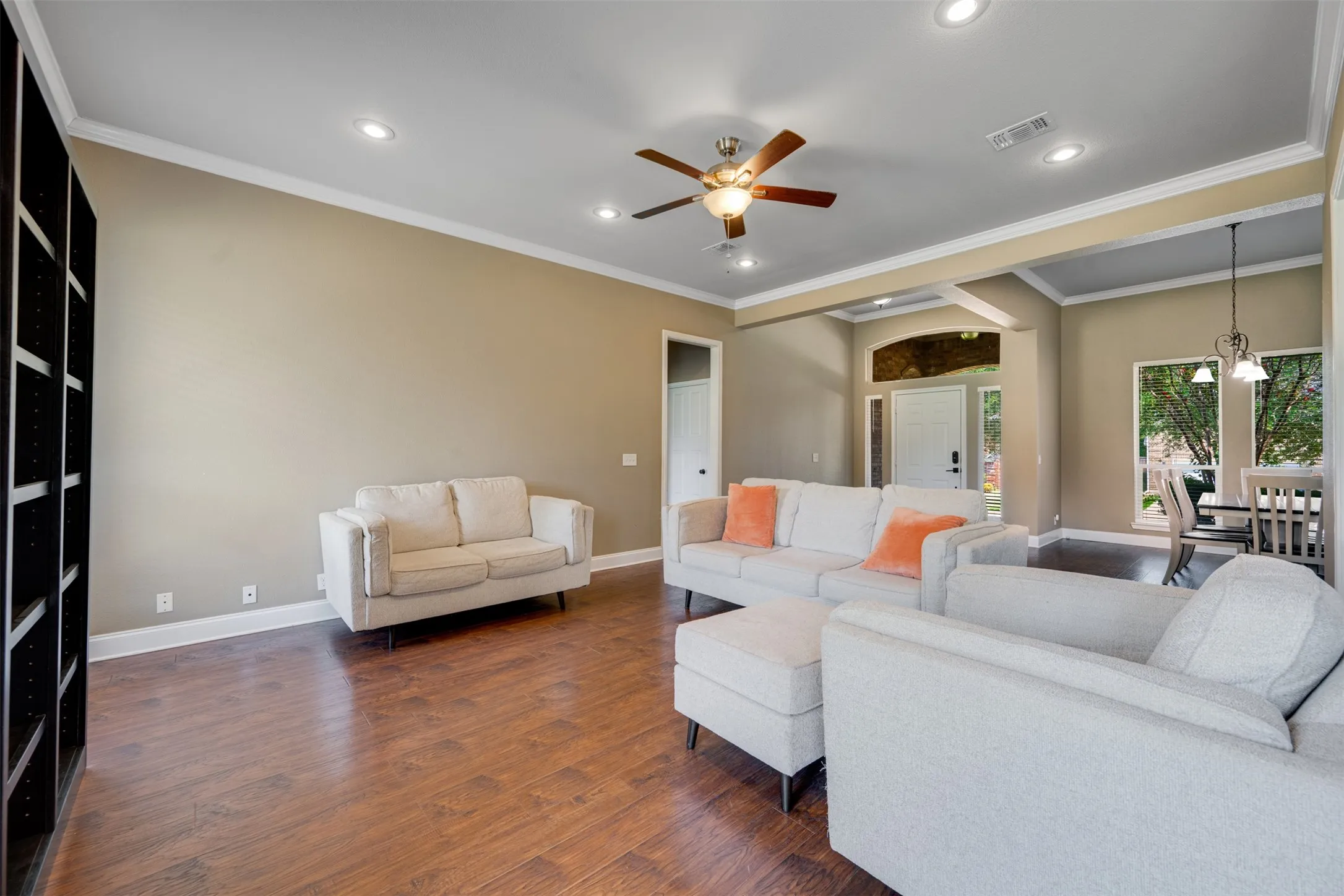 Single Family Residence For Sale in Lamar County , 1025 Braydan, Reno, Texas 75462, 4 Bedroom, 2 Bathroom, 2 Garage spaces, 2,010 Sqft, built in 2013, mls#21371403, Real Estate Agent in Reno, Homes For Sale in Lamar county, Homes For Sale in Reno, Realtor in Reno Texas, Real Estate Brokerage Independent Realty Texas, Luminita Cordes Realtor