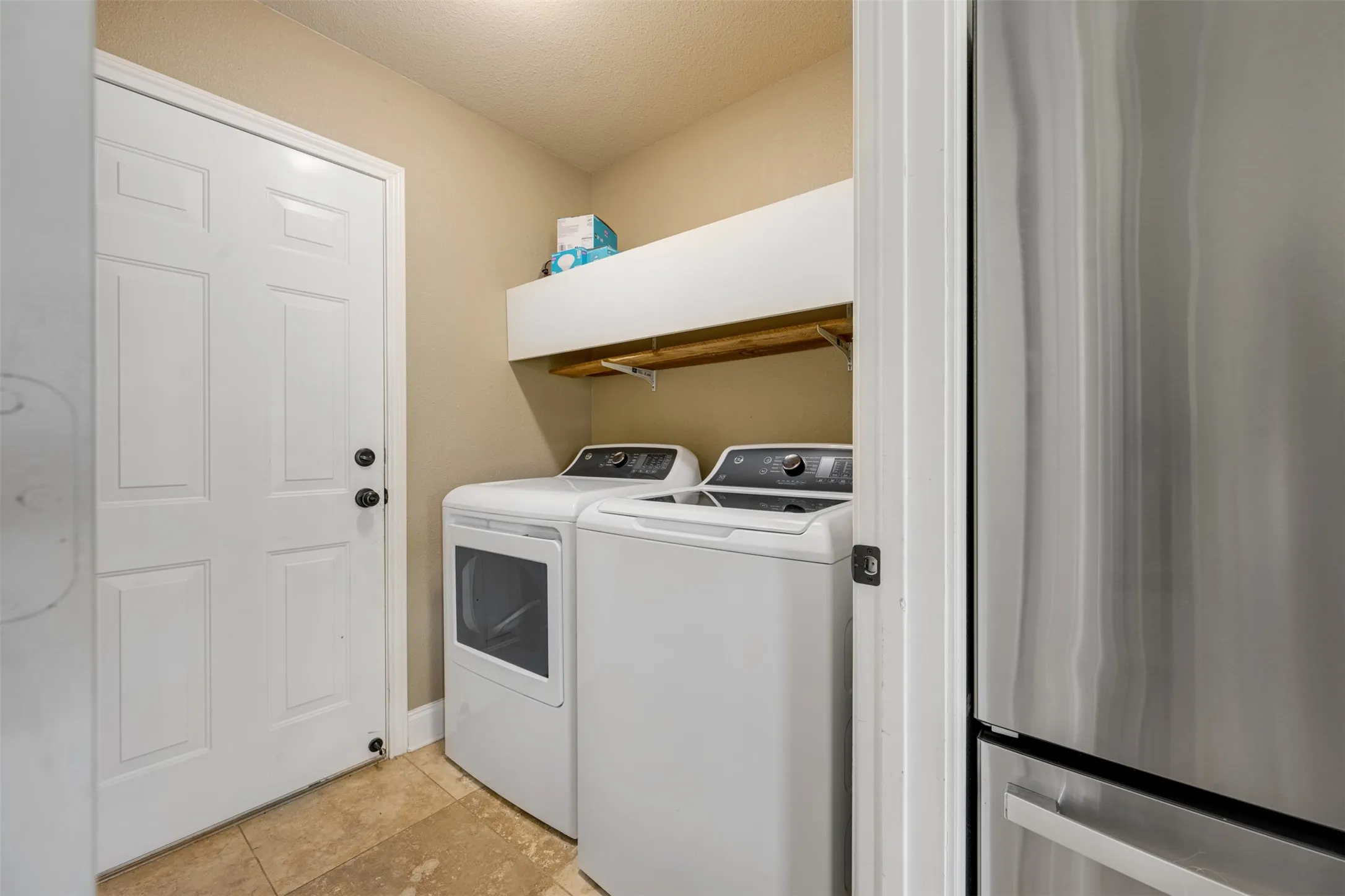 Single Family Residence For Sale in Lamar County , 1025 Braydan, Reno, Texas 75462, 4 Bedroom, 2 Bathroom, 2 Garage spaces, 2,010 Sqft, built in 2013, mls#21371403, Real Estate Agent in Reno, Homes For Sale in Lamar county, Homes For Sale in Reno, Realtor in Reno Texas, Real Estate Brokerage Independent Realty Texas, Luminita Cordes Realtor