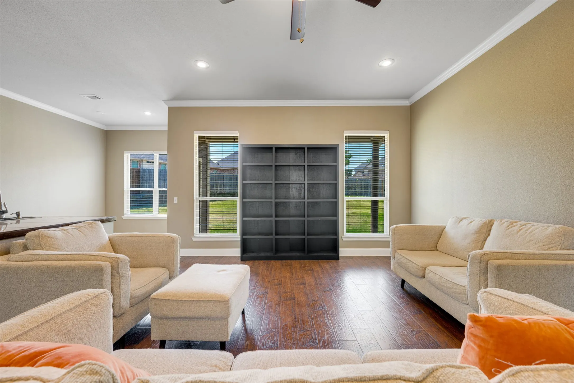 Single Family Residence For Sale in Lamar County , 1025 Braydan, Reno, Texas 75462, 4 Bedroom, 2 Bathroom, 2 Garage spaces, 2,010 Sqft, built in 2013, mls#21371403, Real Estate Agent in Reno, Homes For Sale in Lamar county, Homes For Sale in Reno, Realtor in Reno Texas, Real Estate Brokerage Independent Realty Texas, Luminita Cordes Realtor