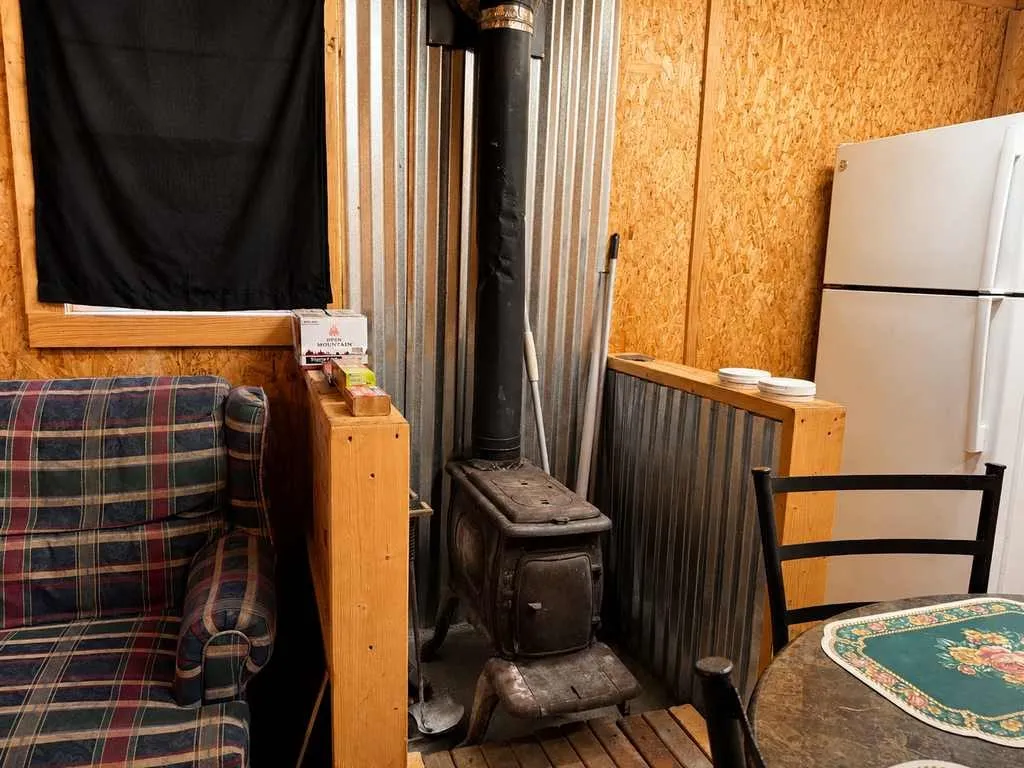 Single Family Residence For Sale in Coryell County , 1098 Winter Road, Gatesville, Texas 76528, 2 Bedroom, 1 Bathroom, Garage spaces, 596 Sqft, built in 2016, mls#21369890, Real Estate Agent in Gatesville, Homes For Sale in Coryell county, Homes For Sale in Gatesville, Realtor in Gatesville Texas, Real Estate Brokerage Independent Realty Texas, Luminita Cordes Realtor