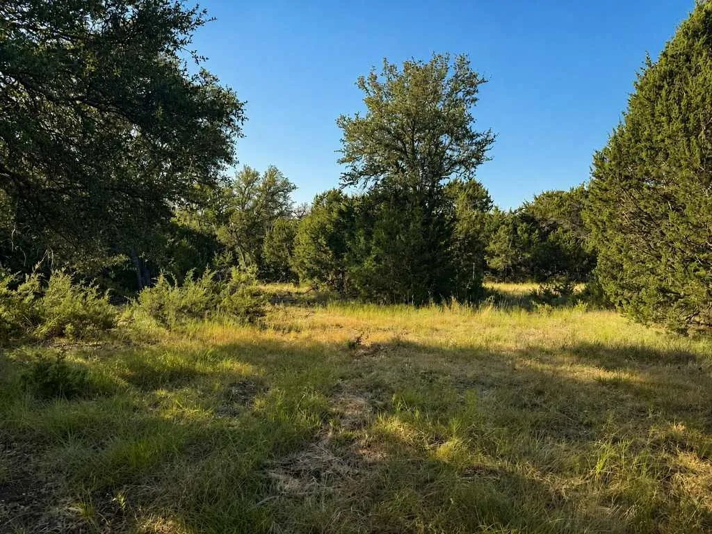 Single Family Residence For Sale in Coryell County , 1098 Winter Road, Gatesville, Texas 76528, 2 Bedroom, 1 Bathroom, Garage spaces, 596 Sqft, built in 2016, mls#21369890, Real Estate Agent in Gatesville, Homes For Sale in Coryell county, Homes For Sale in Gatesville, Realtor in Gatesville Texas, Real Estate Brokerage Independent Realty Texas, Luminita Cordes Realtor