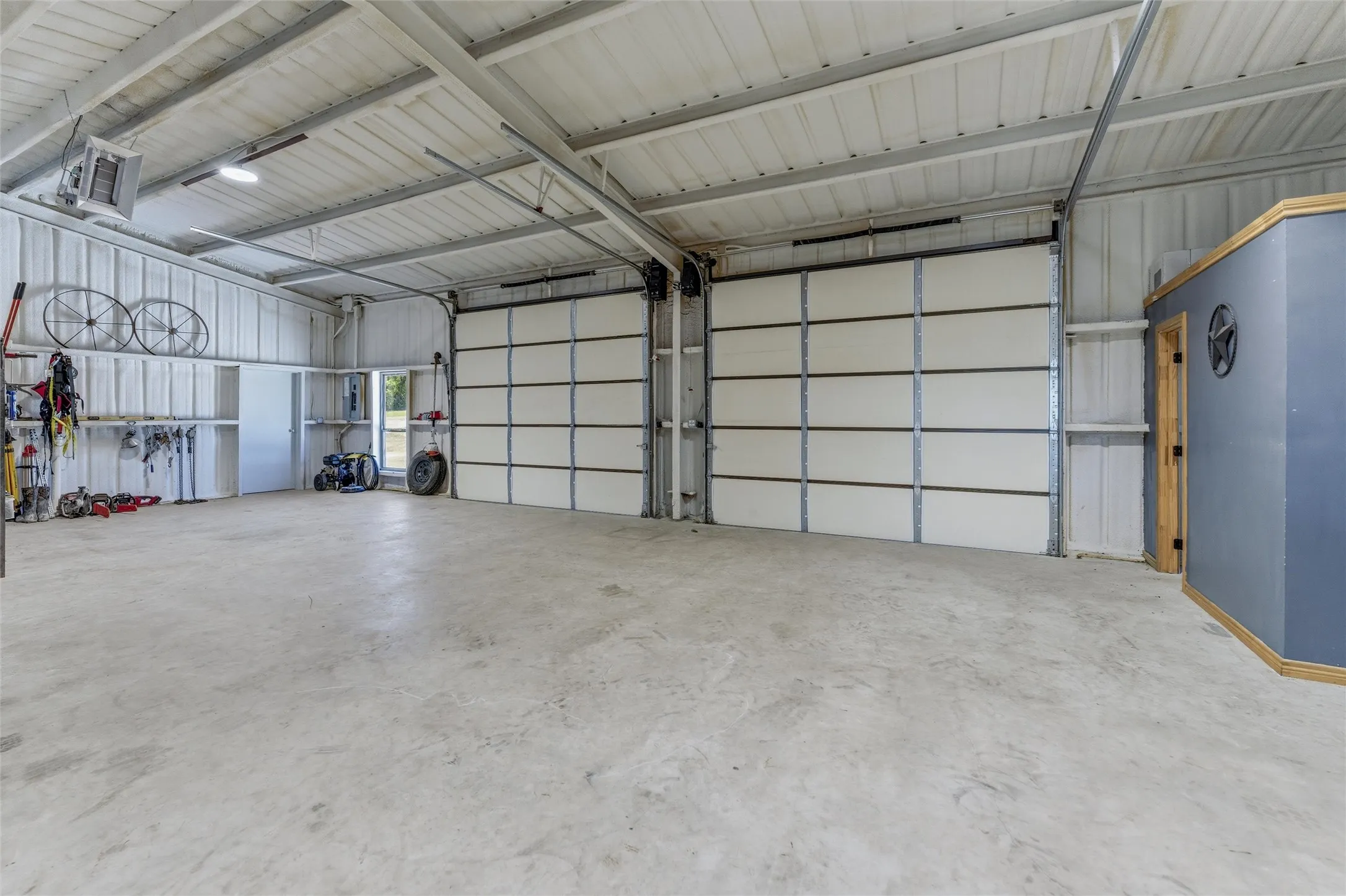 Single Family Residence For Sale in Parker County , 10106 Prather Road, Springtown, Texas 76082, 4 Bedroom, 5 Bathroom, 3 Garage spaces, 3,348 Sqft, built in 2018, mls#21369961, Real Estate Agent in Springtown, Homes For Sale in Parker county, Homes For Sale in Springtown, Realtor in Springtown Texas, Real Estate Brokerage Independent Realty Texas, Luminita Cordes Realtor