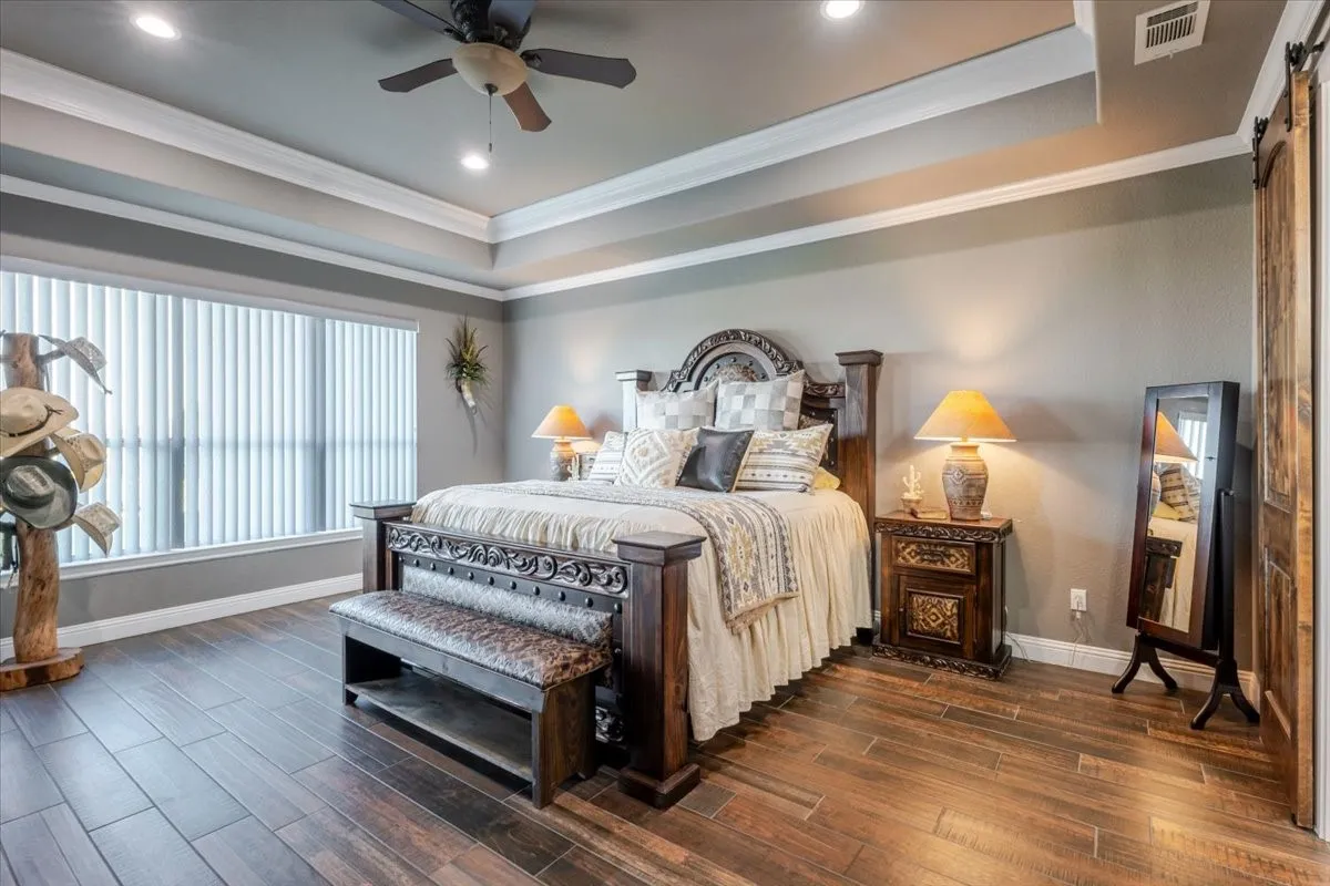 Single Family Residence For Sale in Parker County , 10106 Prather Road, Springtown, Texas 76082, 4 Bedroom, 5 Bathroom, 3 Garage spaces, 3,348 Sqft, built in 2018, mls#21369961, Real Estate Agent in Springtown, Homes For Sale in Parker county, Homes For Sale in Springtown, Realtor in Springtown Texas, Real Estate Brokerage Independent Realty Texas, Luminita Cordes Realtor