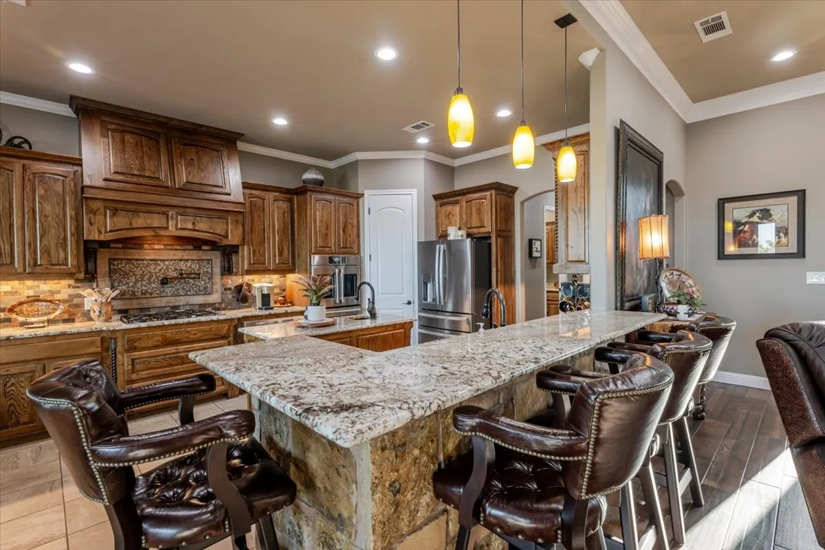 Single Family Residence For Sale in Parker County , 10106 Prather Road, Springtown, Texas 76082, 4 Bedroom, 5 Bathroom, 3 Garage spaces, 3,348 Sqft, built in 2018, mls#21369961, Real Estate Agent in Springtown, Homes For Sale in Parker county, Homes For Sale in Springtown, Realtor in Springtown Texas, Real Estate Brokerage Independent Realty Texas, Luminita Cordes Realtor