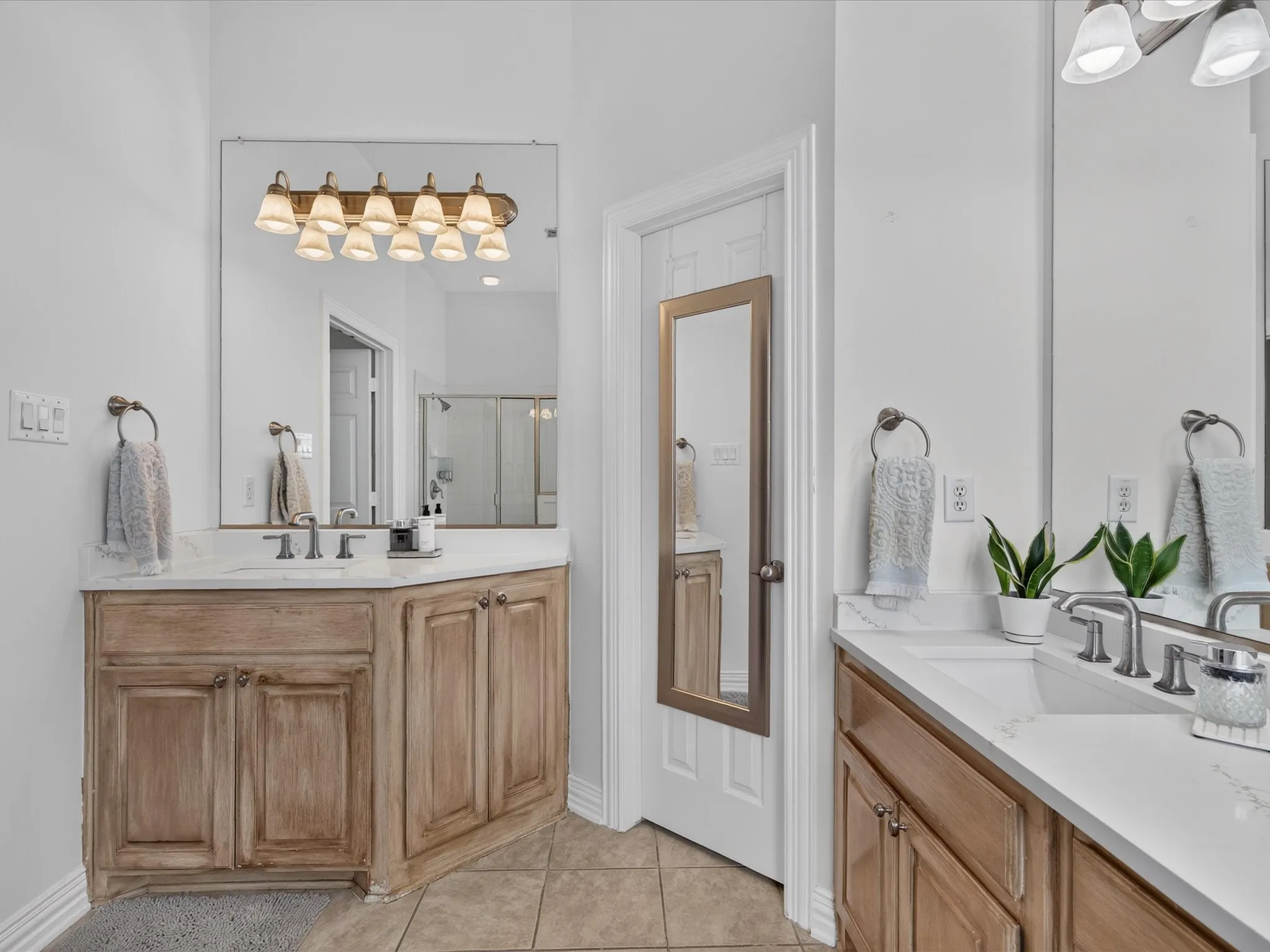 Single Family Residence For Sale in Collin County , 1200 Wills Point Drive, Allen, Texas 75013, 4 Bedroom, 4 Bathroom, 3 Garage spaces, 2,952 Sqft, built in 1997, mls#21370837, Real Estate Agent in Allen, Homes For Sale in Collin county, Homes For Sale in Allen, Realtor in Allen Texas, Real Estate Brokerage Independent Realty Texas, Luminita Cordes Realtor