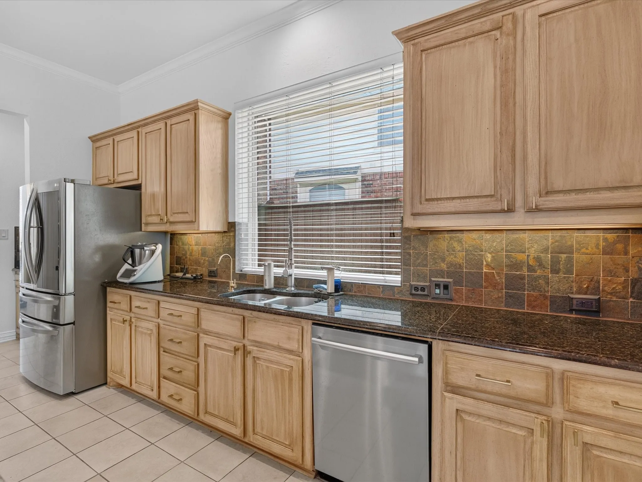 Single Family Residence For Sale in Collin County , 1200 Wills Point Drive, Allen, Texas 75013, 4 Bedroom, 4 Bathroom, 3 Garage spaces, 2,952 Sqft, built in 1997, mls#21370837, Real Estate Agent in Allen, Homes For Sale in Collin county, Homes For Sale in Allen, Realtor in Allen Texas, Real Estate Brokerage Independent Realty Texas, Luminita Cordes Realtor